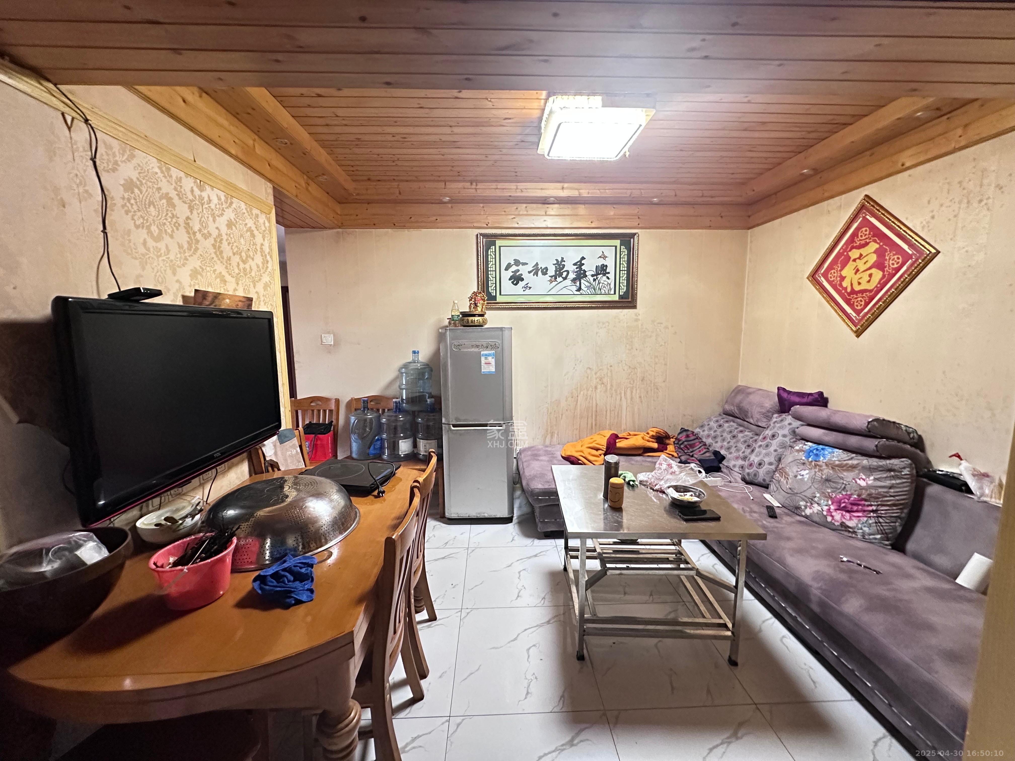 华润橡树湾 2室1厅1卫 1700.0元/月 华润橡树湾 2室1厅1卫 1700.0元/月室内图