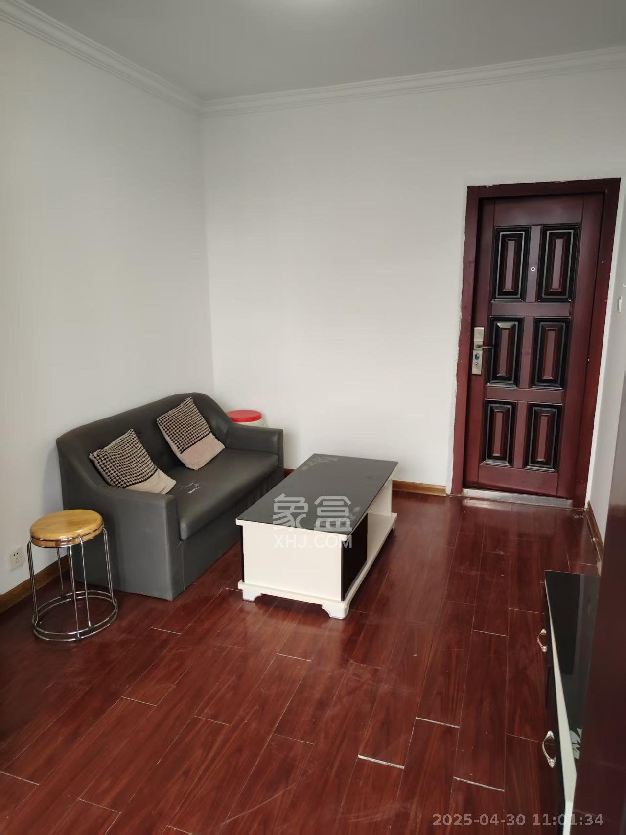 融科东南海 1室1厅1卫 1300.0元/月 融科东南海 1室1厅1卫 1300.0元/月室内图