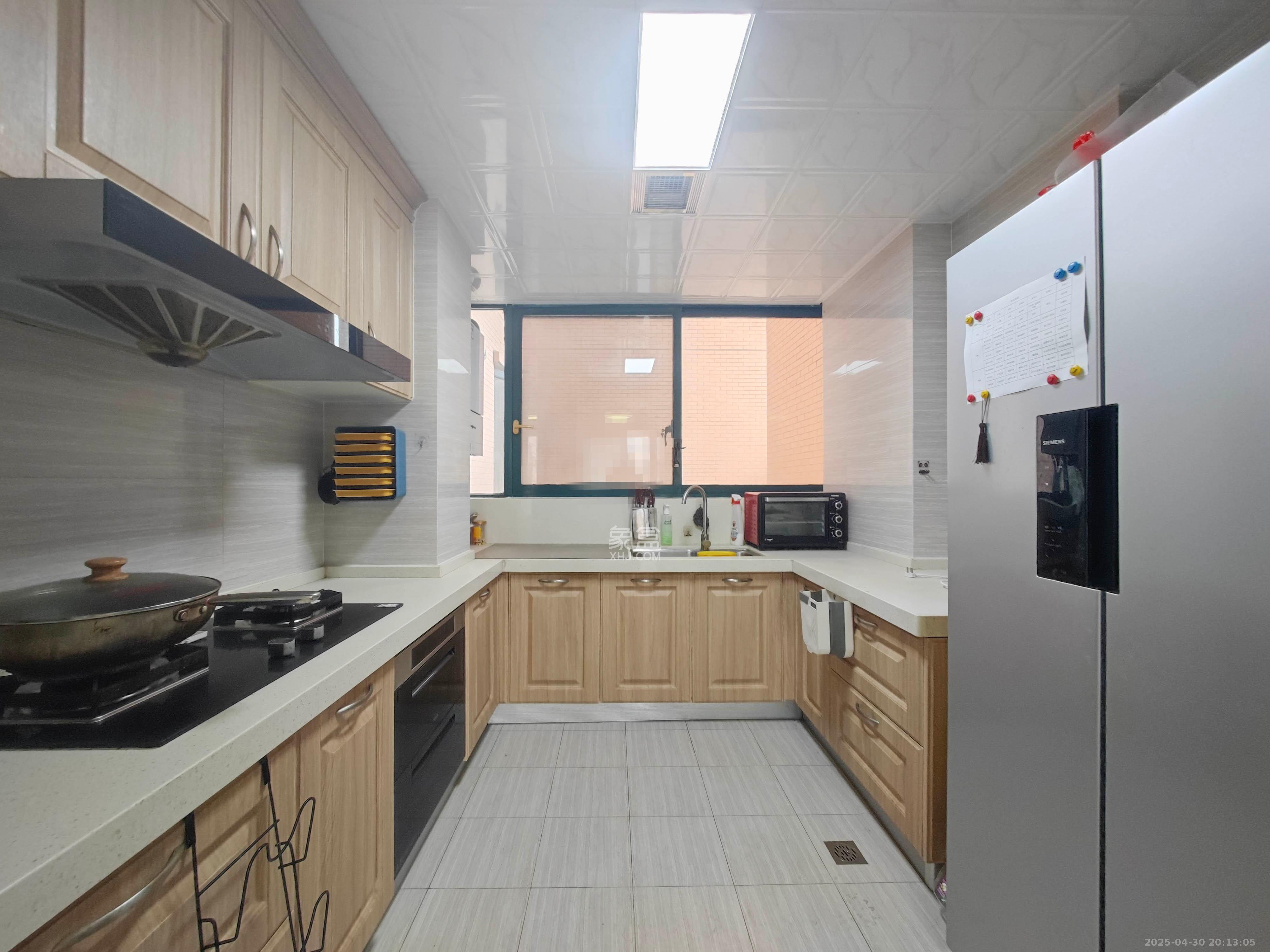 丽发新城 3室2厅2卫 108.0万 丽发新城 3室2厅2卫 108.0万其他