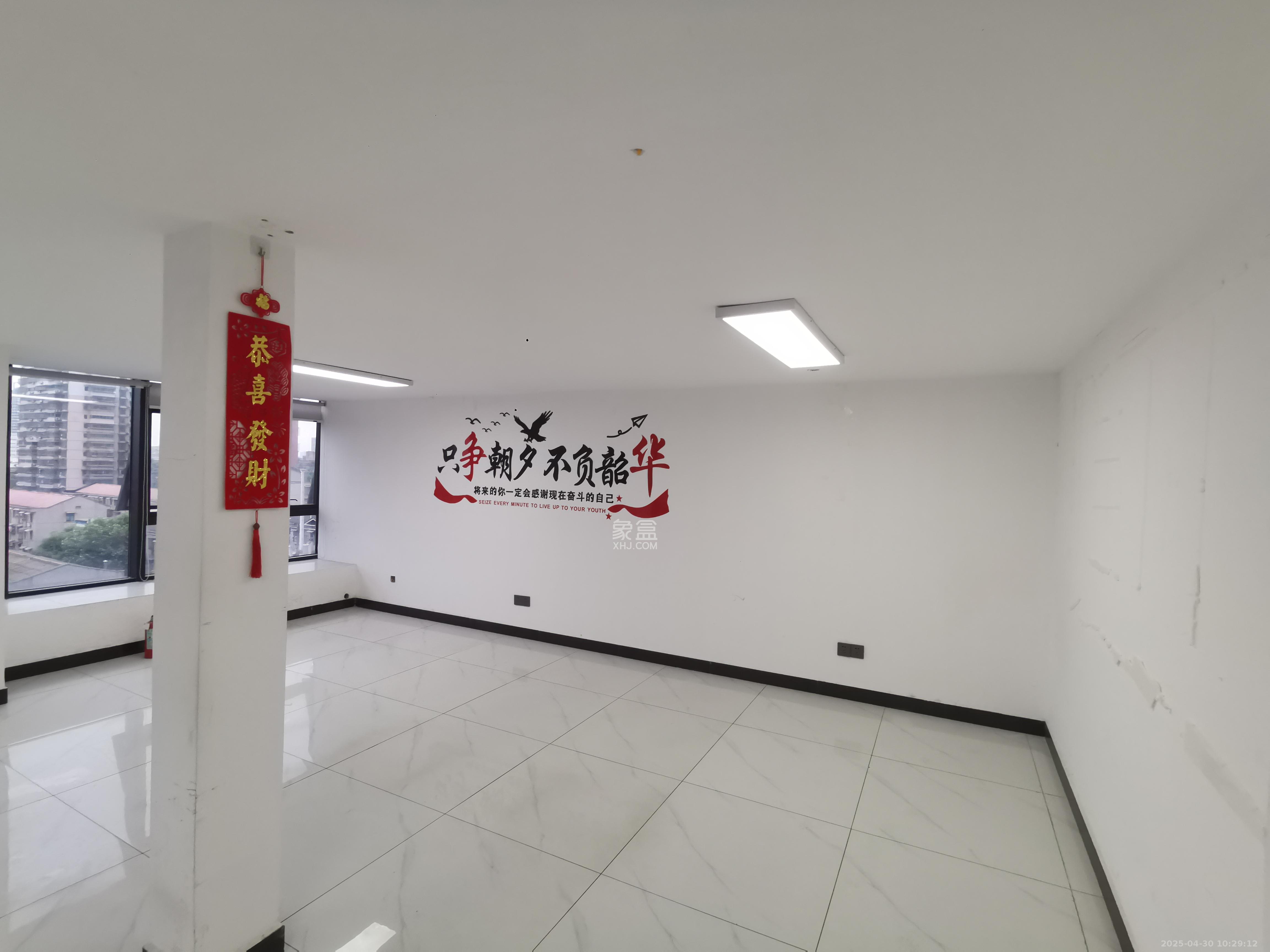 建发央玺(建发泱玺雅苑) 1室1厅1卫 1600.0元/月 建发央玺(建发泱玺雅苑) 1室1厅1卫 1600.0元/月室内图
