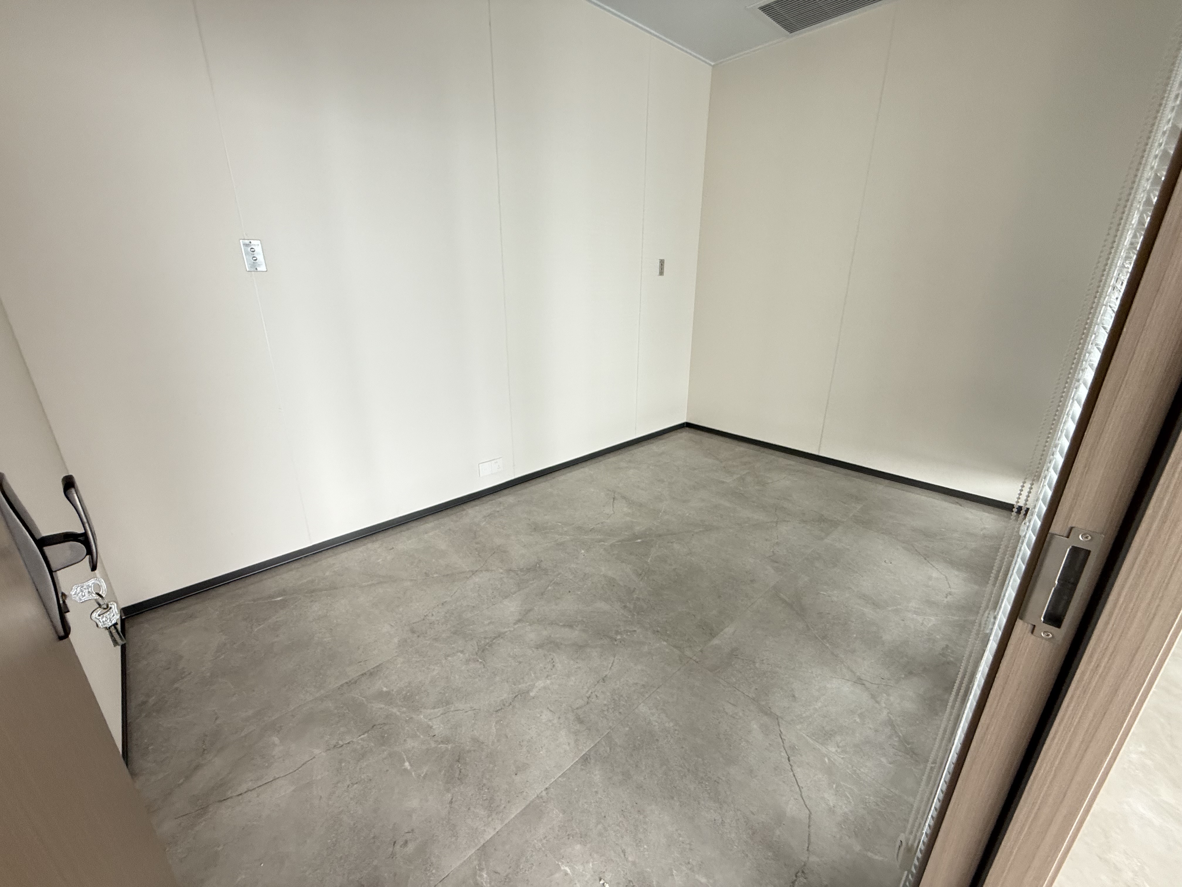 保利中央海岸四期(淳境、淳域) 1室0厅0卫 8500.0元/月 保利中央海岸四期(淳境、淳域) 1室0厅0卫 8500.0元/月室内图