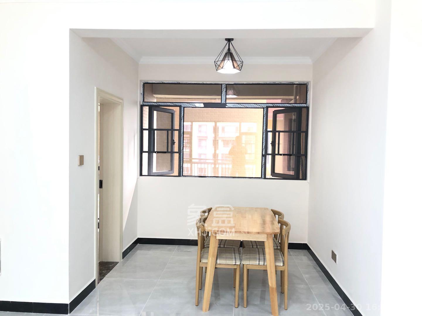 红星国际公馆 3室2厅2卫 2800.0元/月 红星国际公馆 3室2厅2卫 2800.0元/月室内图