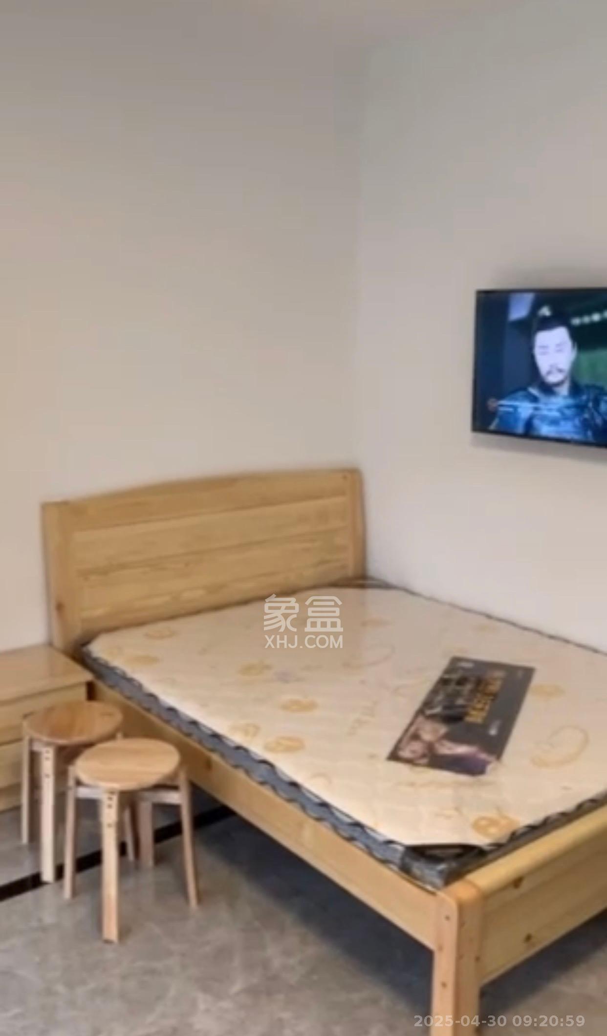 岳北社区 1室1厅1卫 1500.0元/月 岳北社区 1室1厅1卫 1500.0元/月室内图