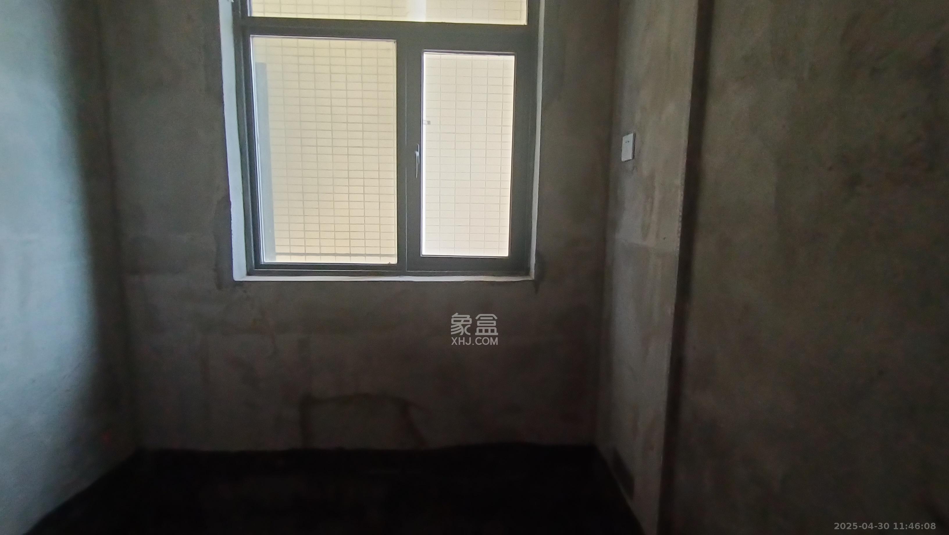 九华世纪城 2室2厅1卫 40.0万 九华世纪城 2室2厅1卫 40.0万客厅