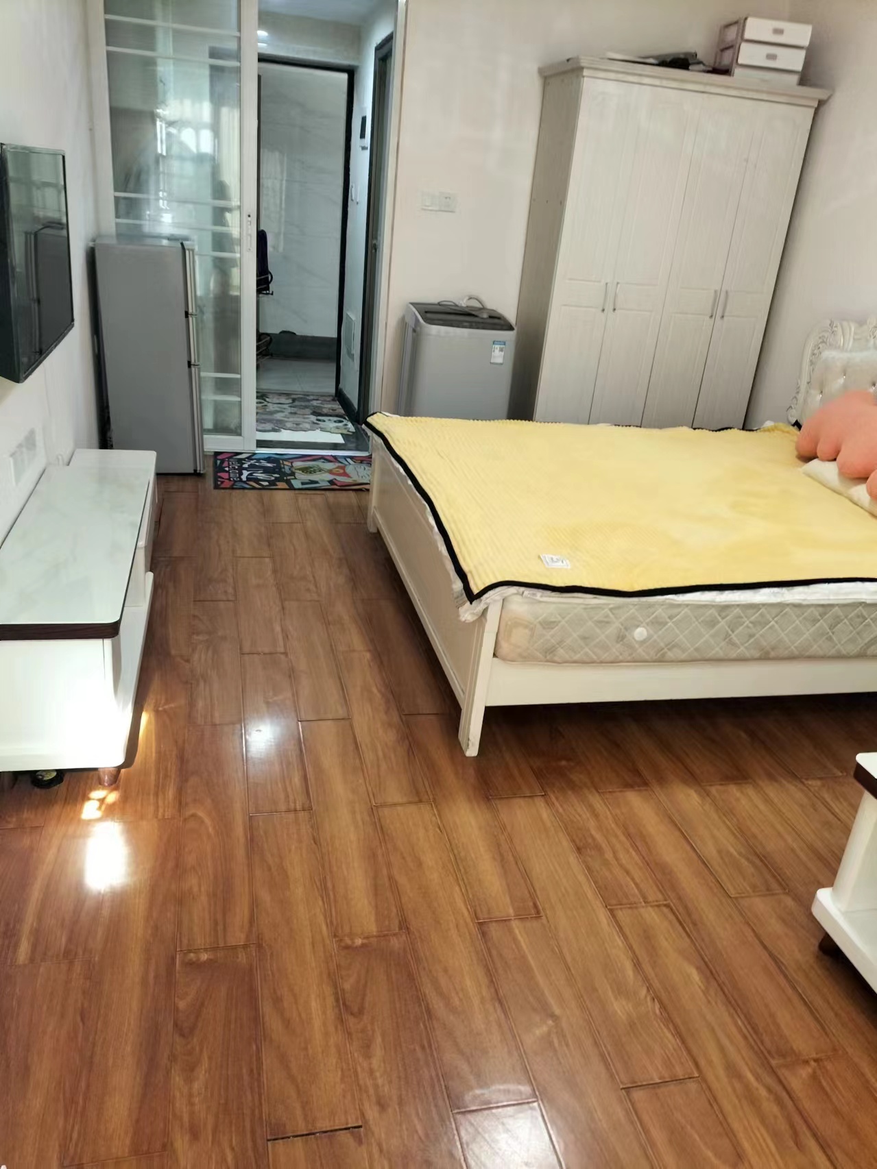 旺角星辰  1室1厅1卫   1100.00元/月室内图