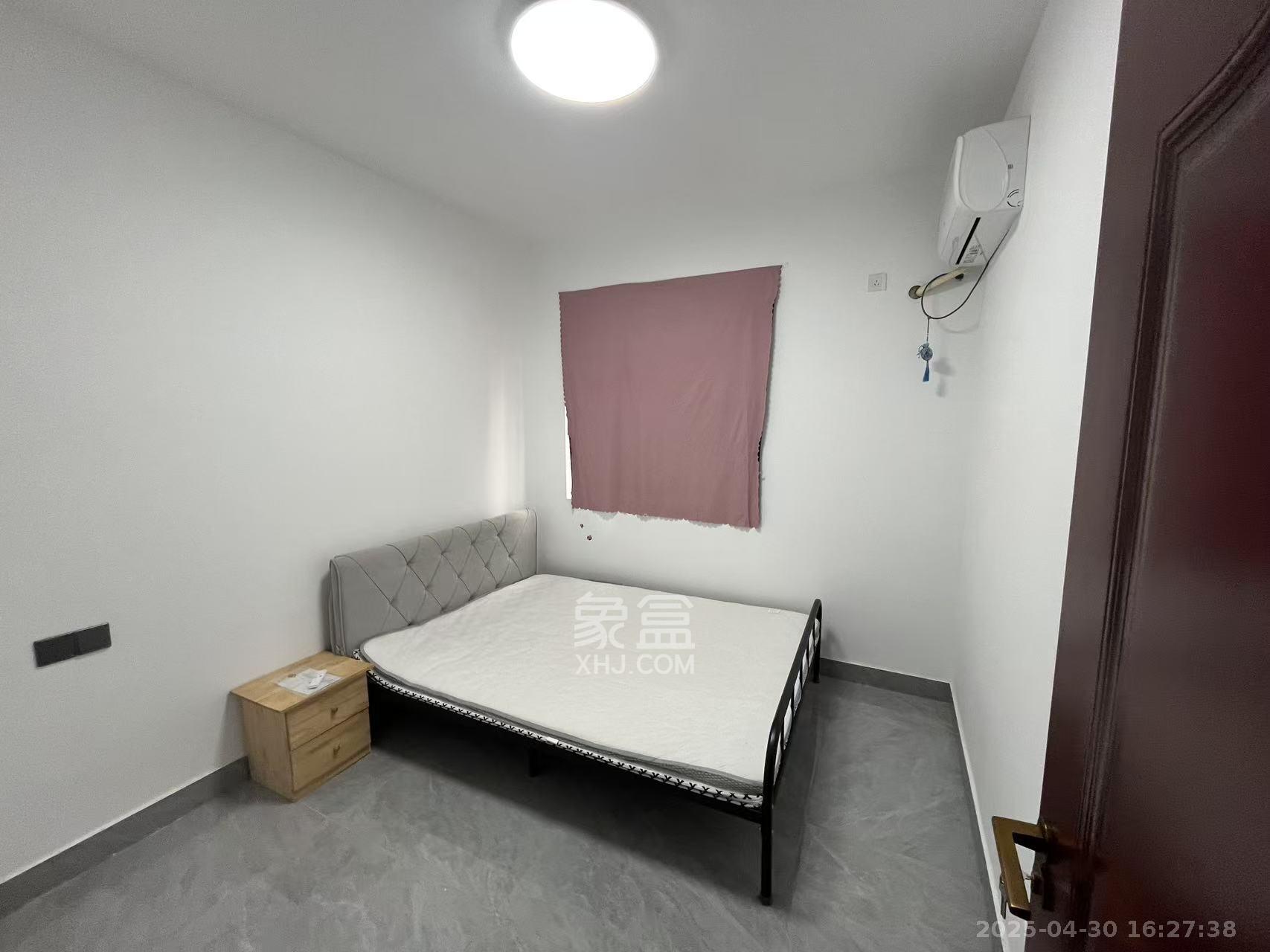 长房云时代  3室2厅1卫   2300.00元/月室内图