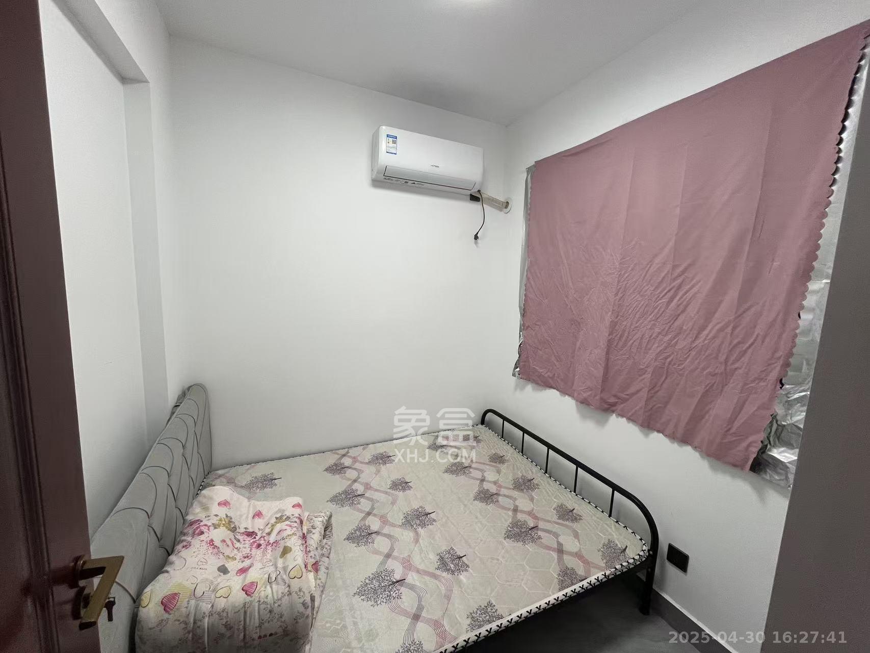 长房云时代  3室2厅1卫   2300.00元/月室内图