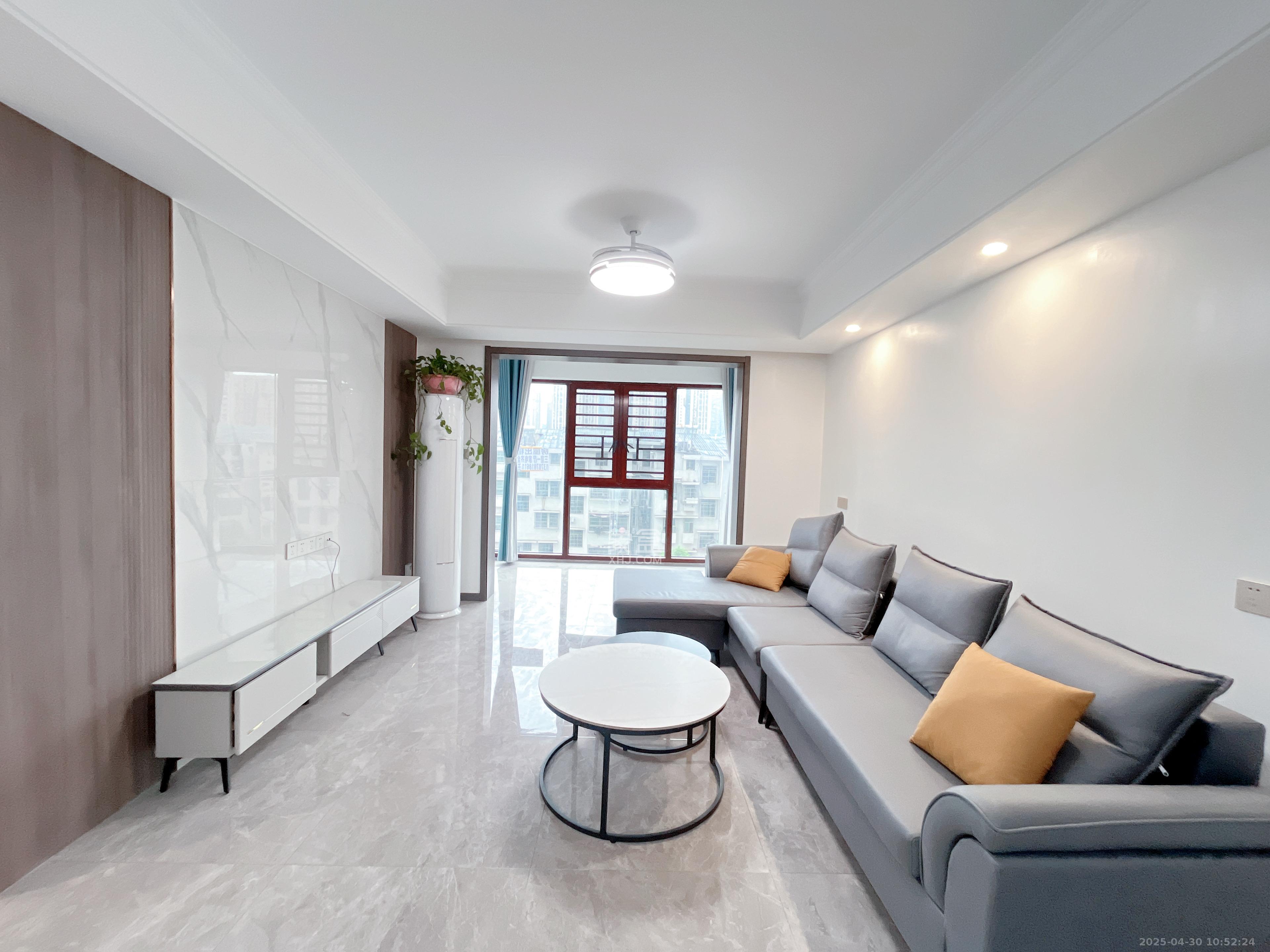 汽车西站商贸城(河西望城坡) 1室0厅0卫 800.0元/月 汽车西站商贸城(河西望城坡) 1室0厅0卫 800.0元/月室内图