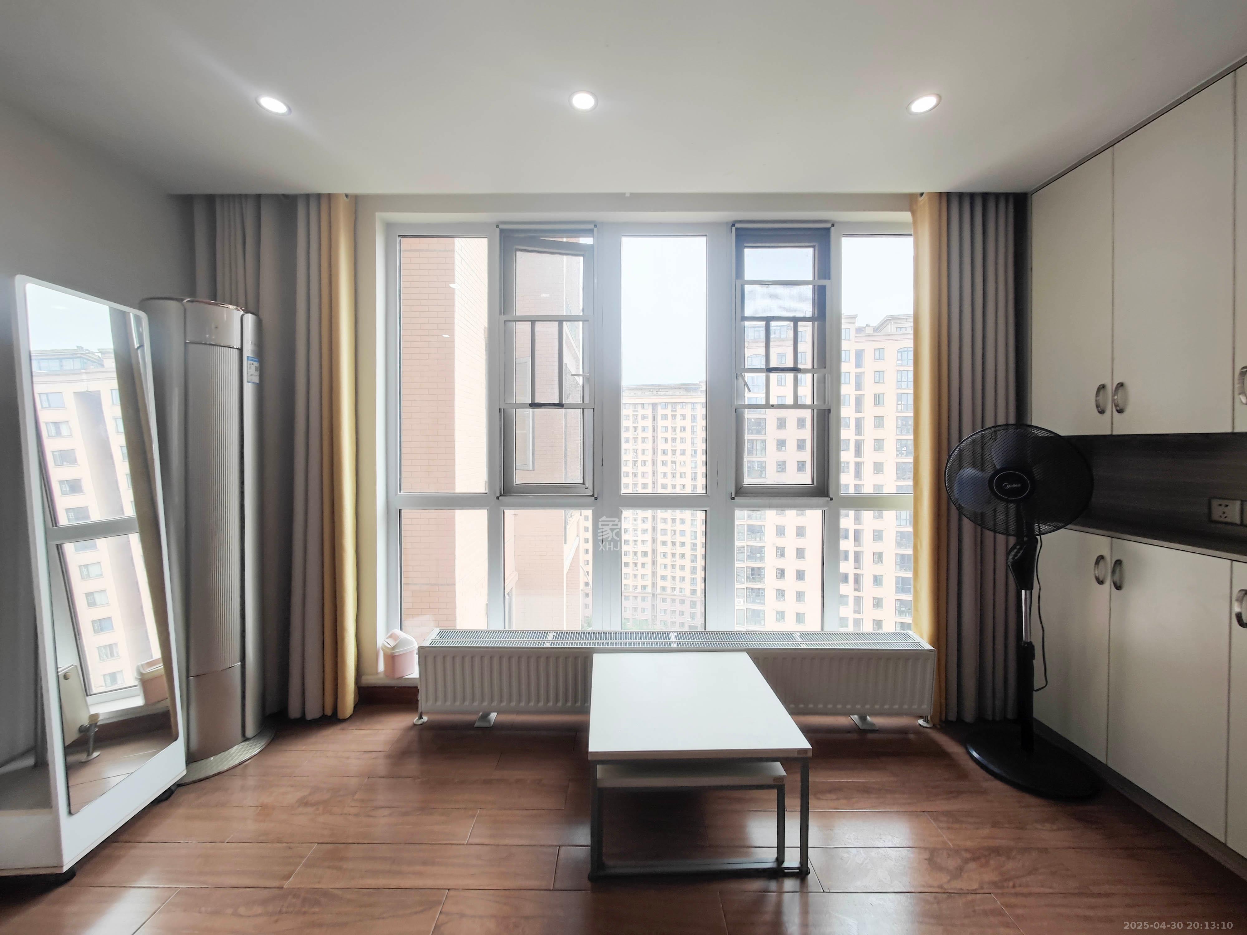 丽发新城 3室2厅2卫 108.0万 丽发新城 3室2厅2卫 108.0万阳台