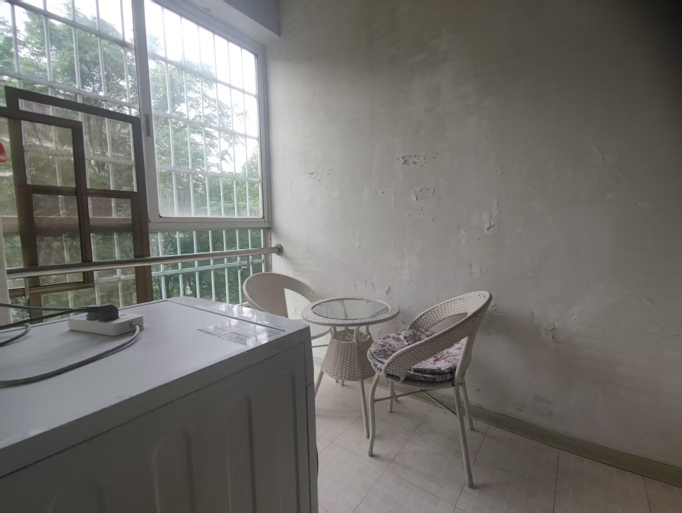 佳宁娜小区(梓山湖小区) 3室2厅2卫 2400.0元/月 佳宁娜小区(梓山湖小区) 3室2厅2卫 2400.0元/月室内图