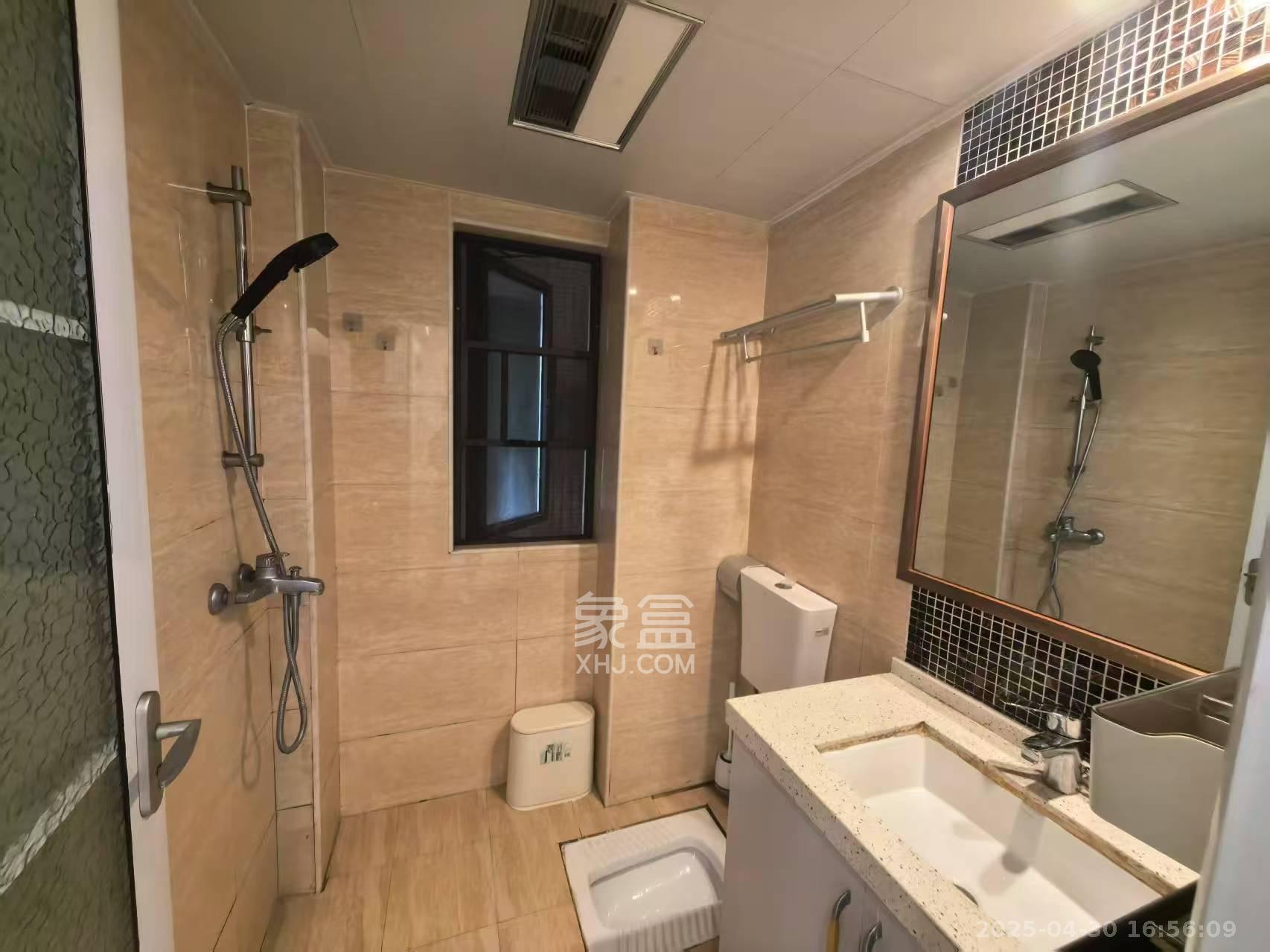 五江天街北区  2室2厅1卫   2500.00元/月室内图