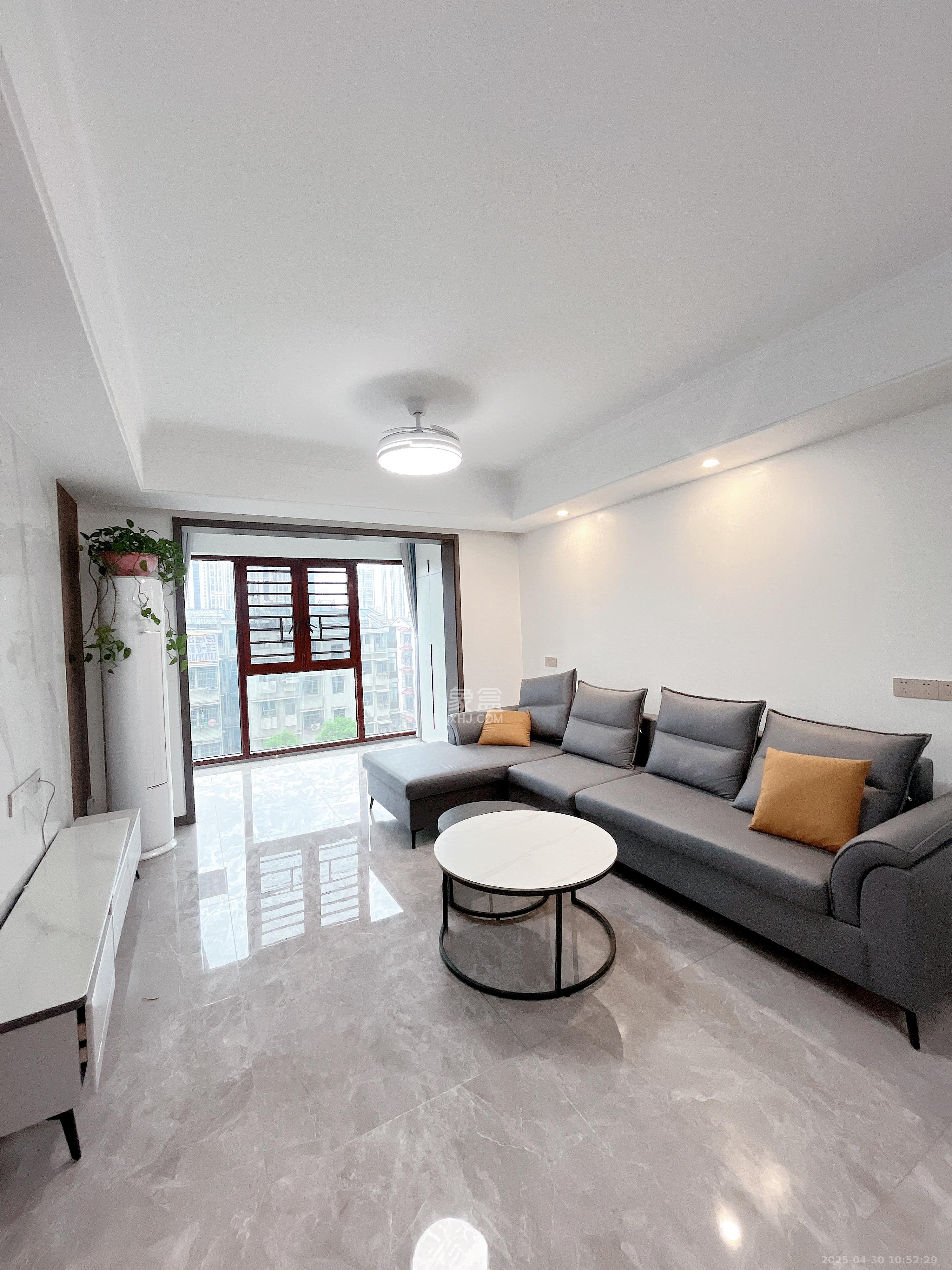 汽车西站商贸城（河西望城坡）  1室0厅0卫    800.0元/月室内图