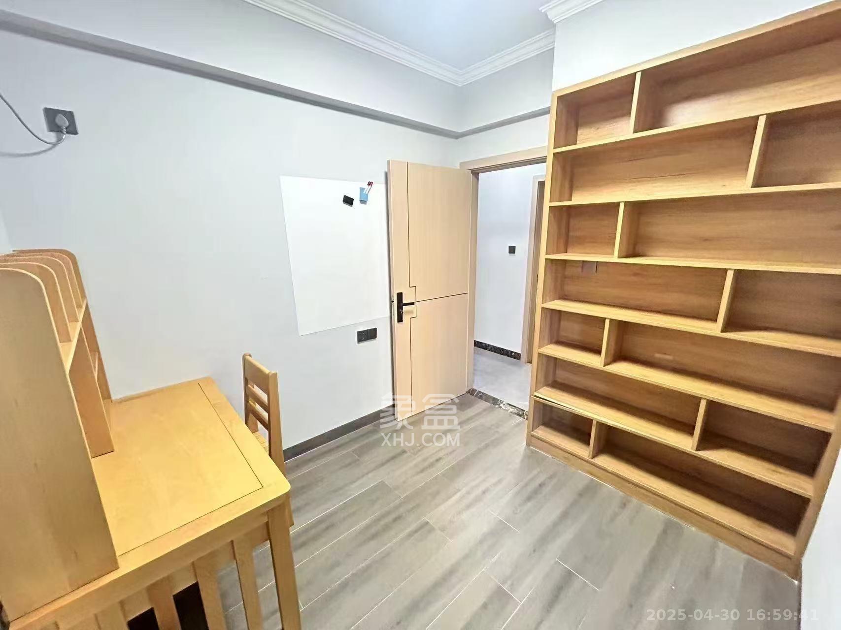 中国铁建梅溪青秀三期  3室2厅2卫   3200.00元/月室内图
