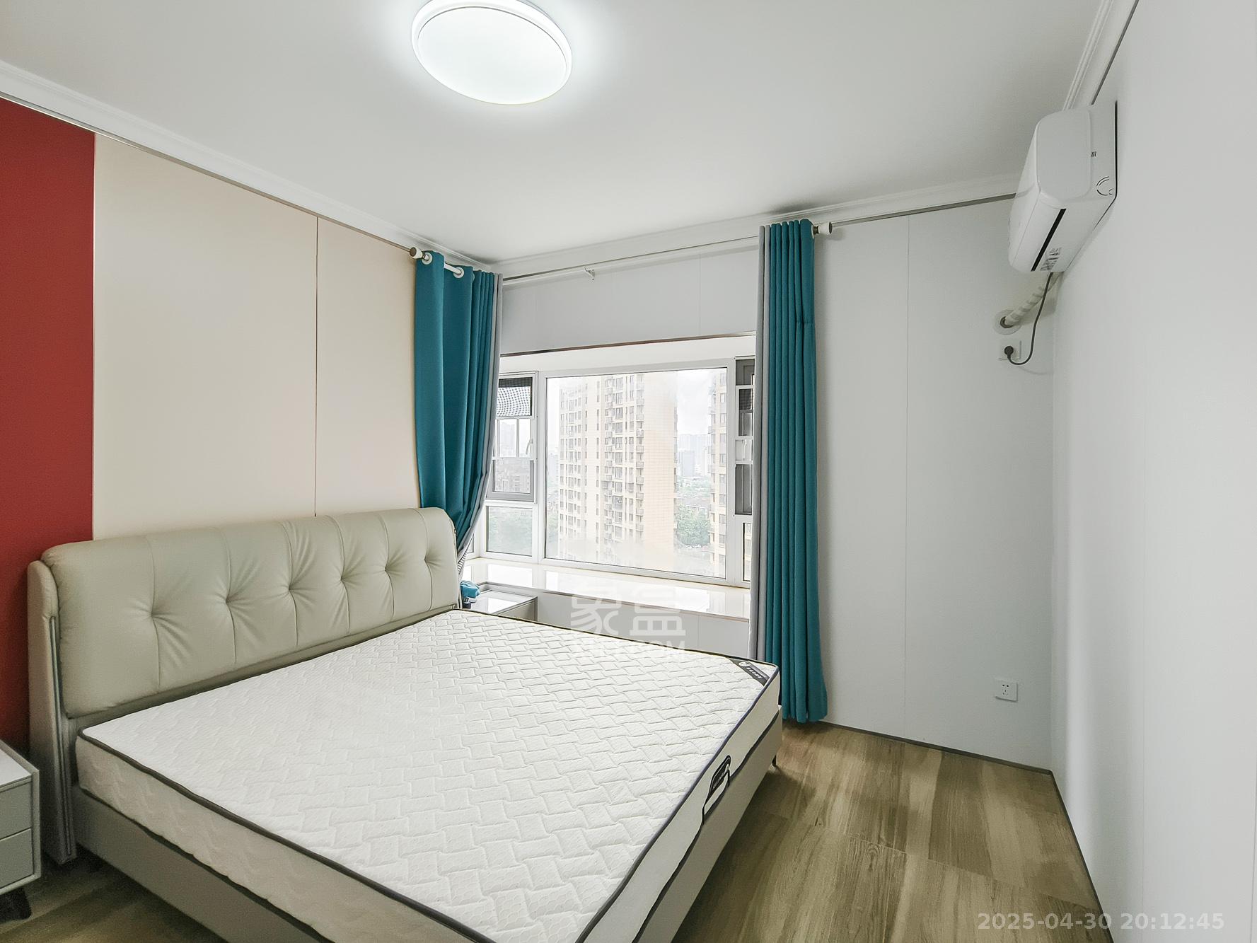 保利香槟国际 4室2厅2卫 114.8万 保利香槟国际 4室2厅2卫 114.8万卧室