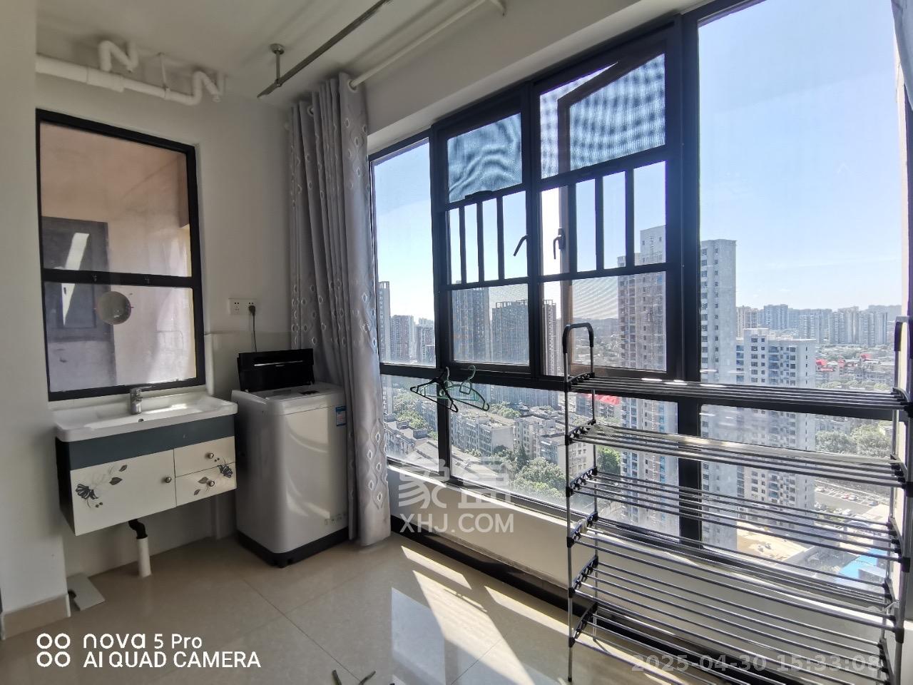 建发中央悦府  3室2厅1卫   2800.00元/月室内图