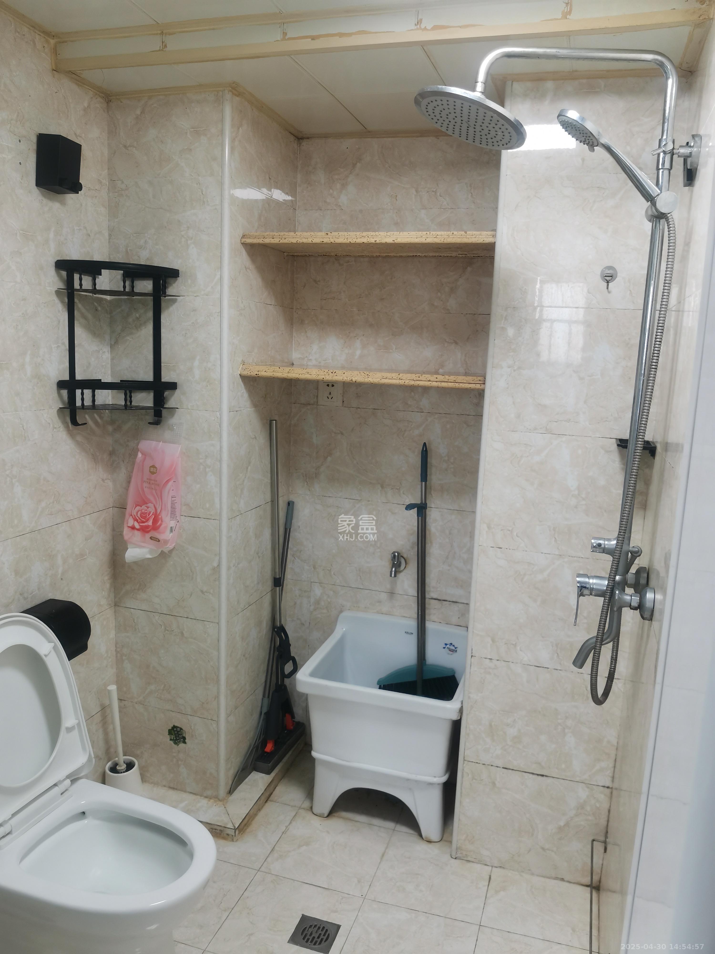 水墨林溪  1室1厅1卫   1700.00元/月室内图