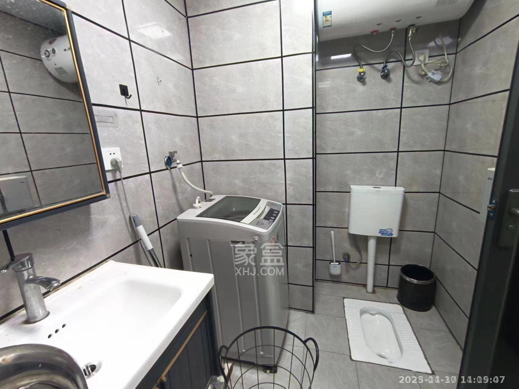 朗廷览江 1室1厅1卫 1300.0元/月 朗廷览江 1室1厅1卫 1300.0元/月室内图