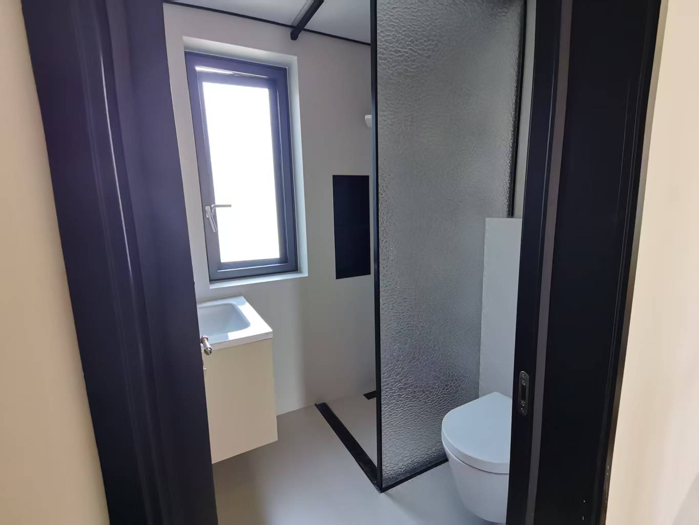 明月湖别墅(建锋)  6室2厅5卫    386.0万 明月湖别墅(建锋)  6室2厅5卫    386.0万室内图