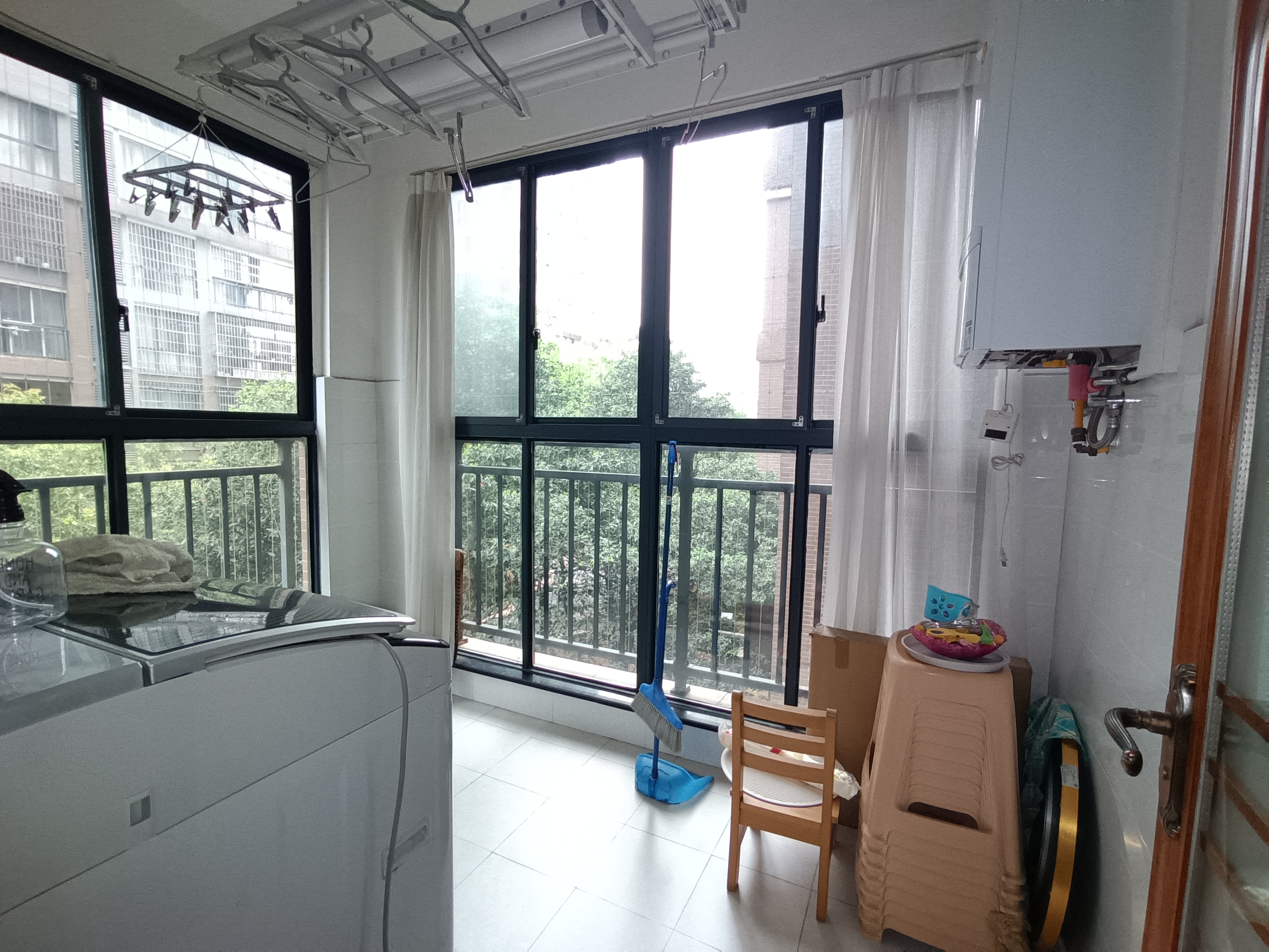 山水文园 3室2厅2卫 70.0万 山水文园 3室2厅2卫 70.0万室内图