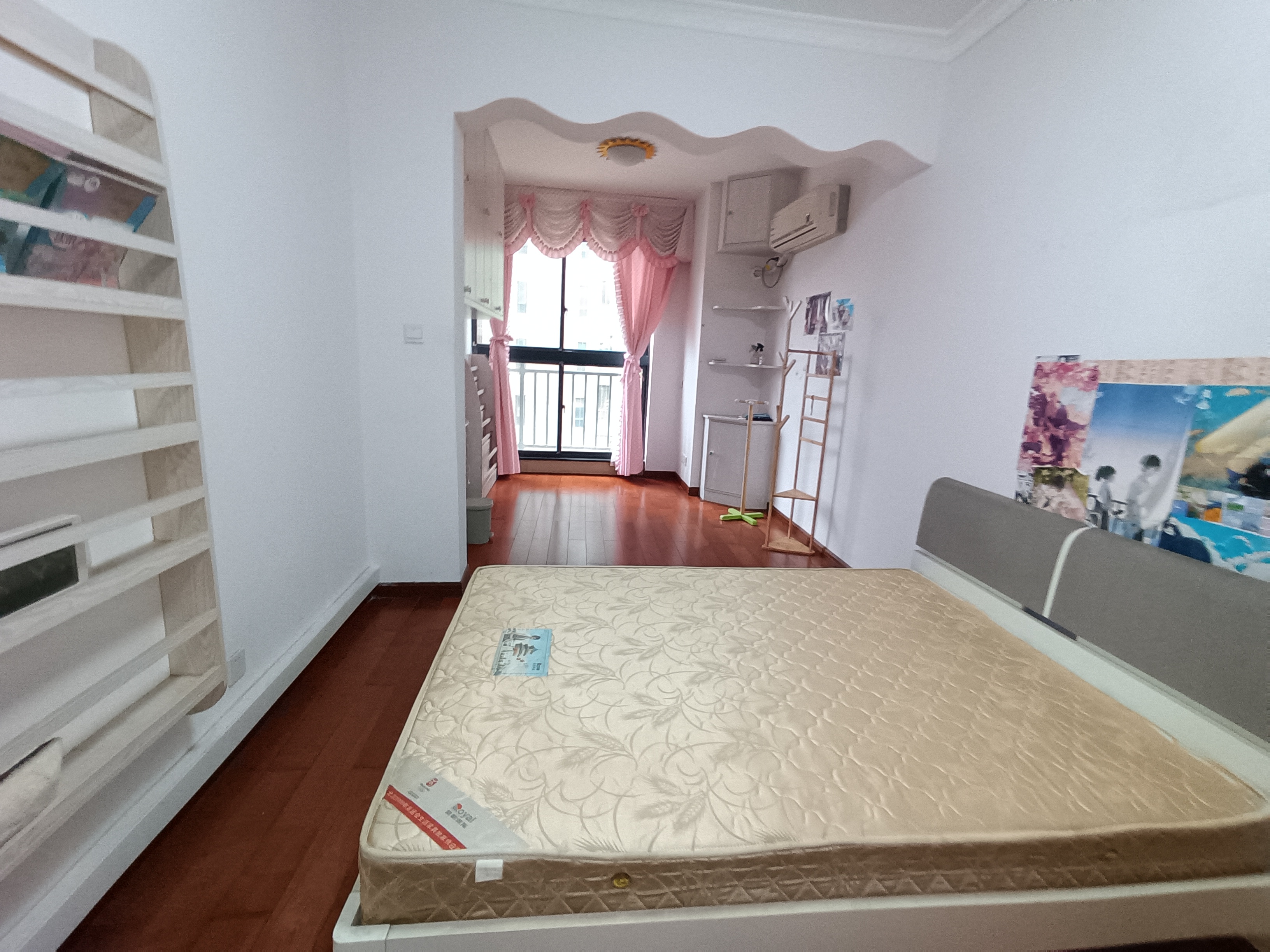 山水文园 3室2厅2卫 70.0万 山水文园 3室2厅2卫 70.0万室内图