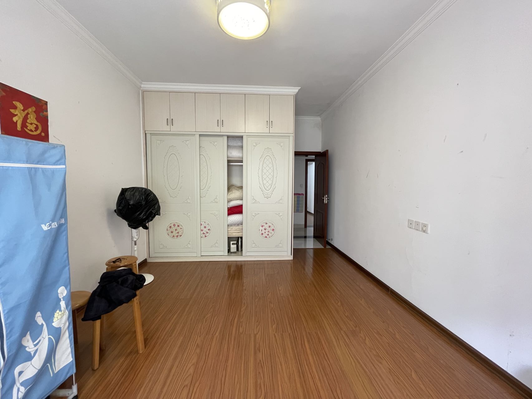 百江花园 3室2厅2卫 55.0万 百江花园 3室2厅2卫 55.0万室内图