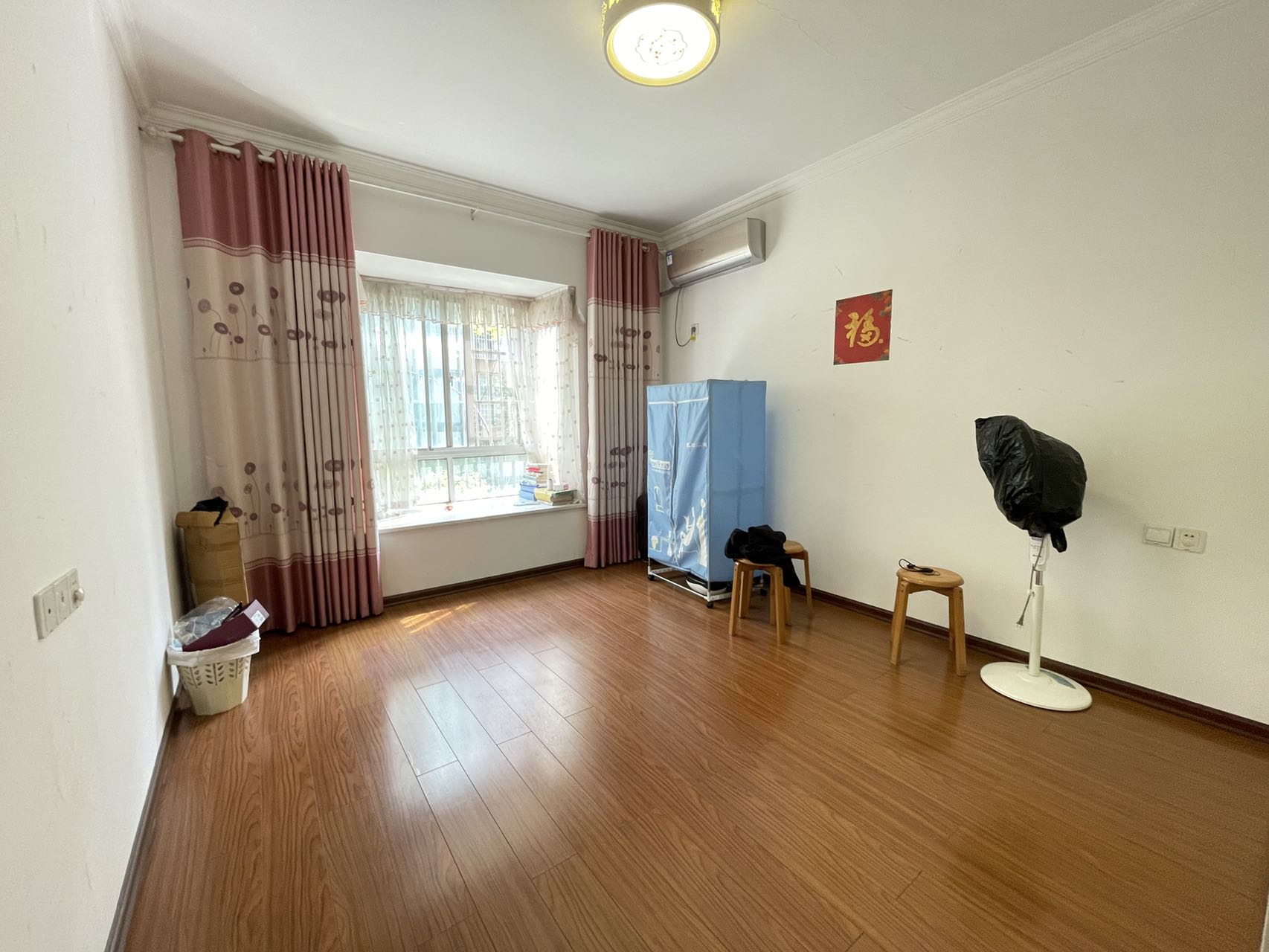 百江花园 3室2厅2卫 55.0万 百江花园 3室2厅2卫 55.0万室内图