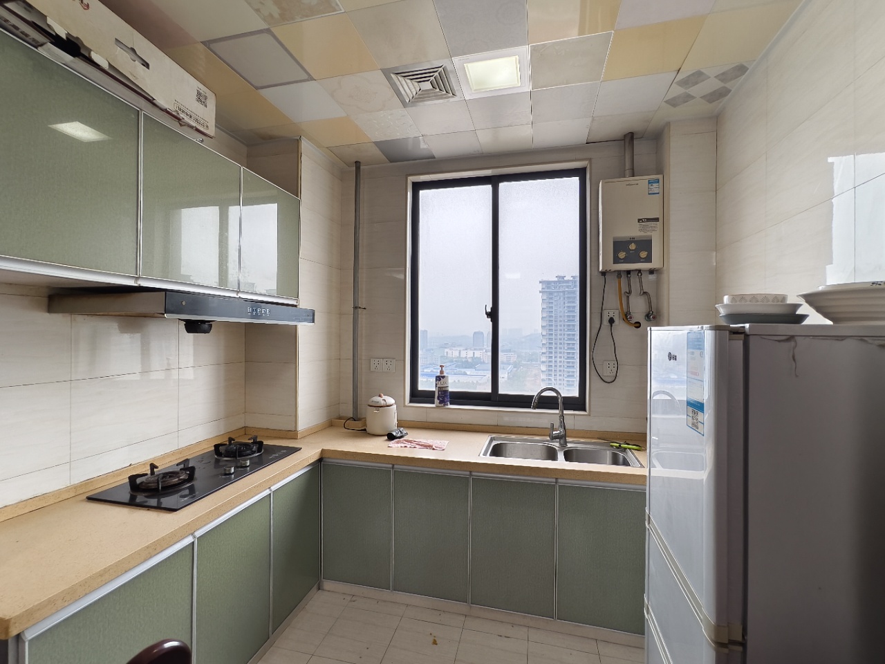 湘银星城  3室2厅1卫    50.8万 湘银星城  3室2厅1卫    50.8万室内图