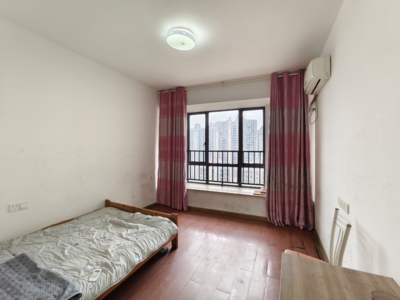 湘银星城  3室2厅1卫    50.8万 湘银星城  3室2厅1卫    50.8万室内图