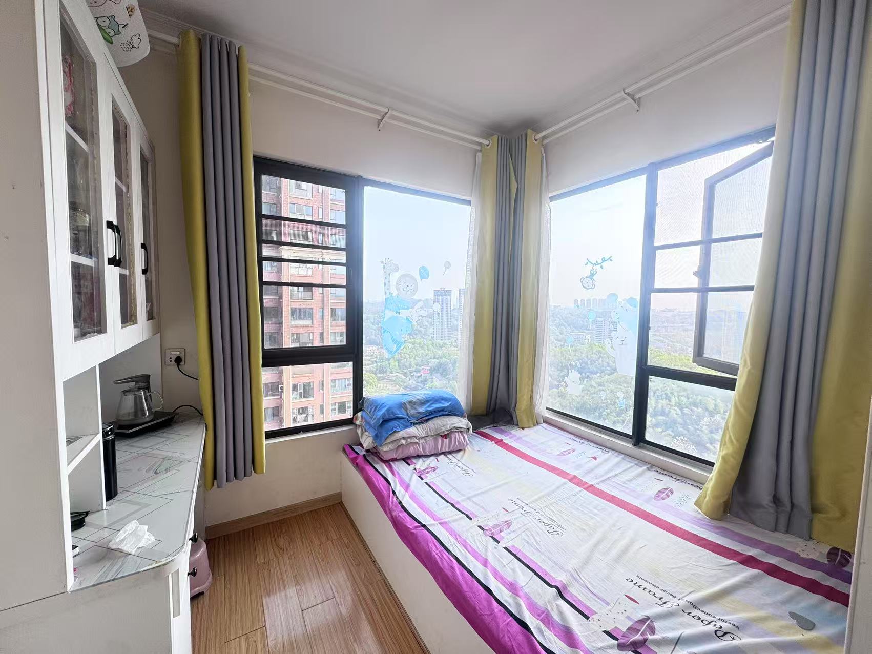 翡翠公园(北大资源)  3室2厅2卫    76.6万 翡翠公园(北大资源)  3室2厅2卫    76.6万室内图