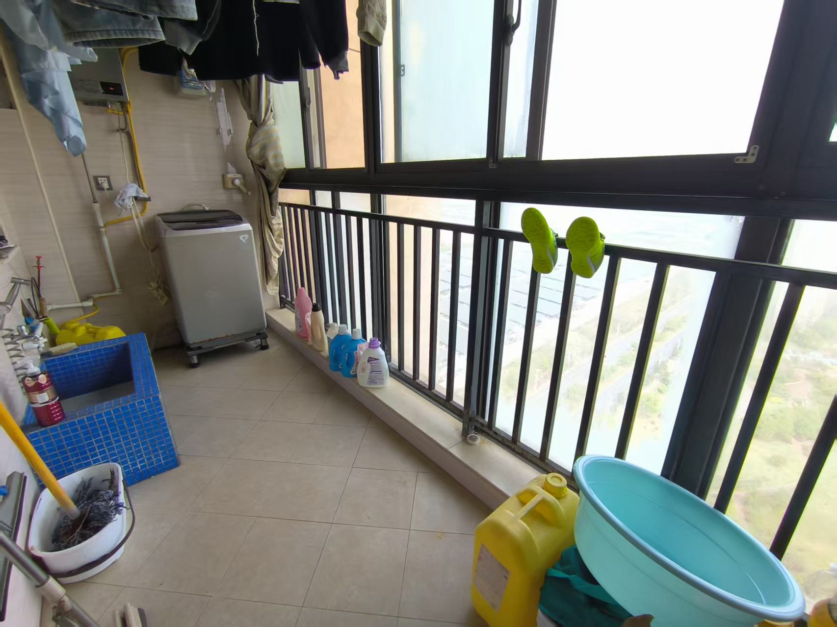 佳兆业金域天下二期 4室2厅2卫 70.0万 佳兆业金域天下二期 4室2厅2卫 70.0万室内图