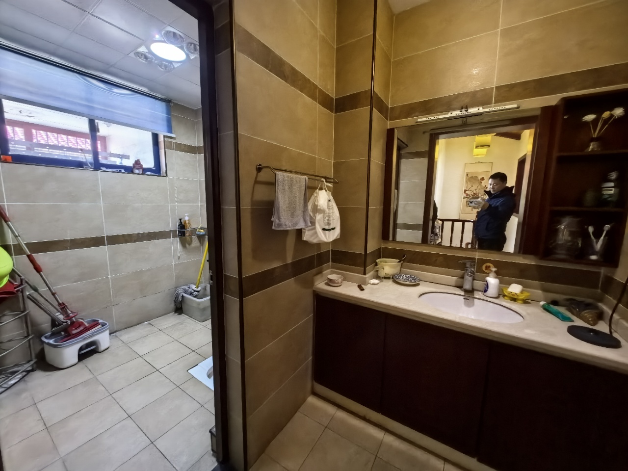 碧玉花园别墅 5室2厅3卫 130.0万 碧玉花园别墅 5室2厅3卫 130.0万室内图