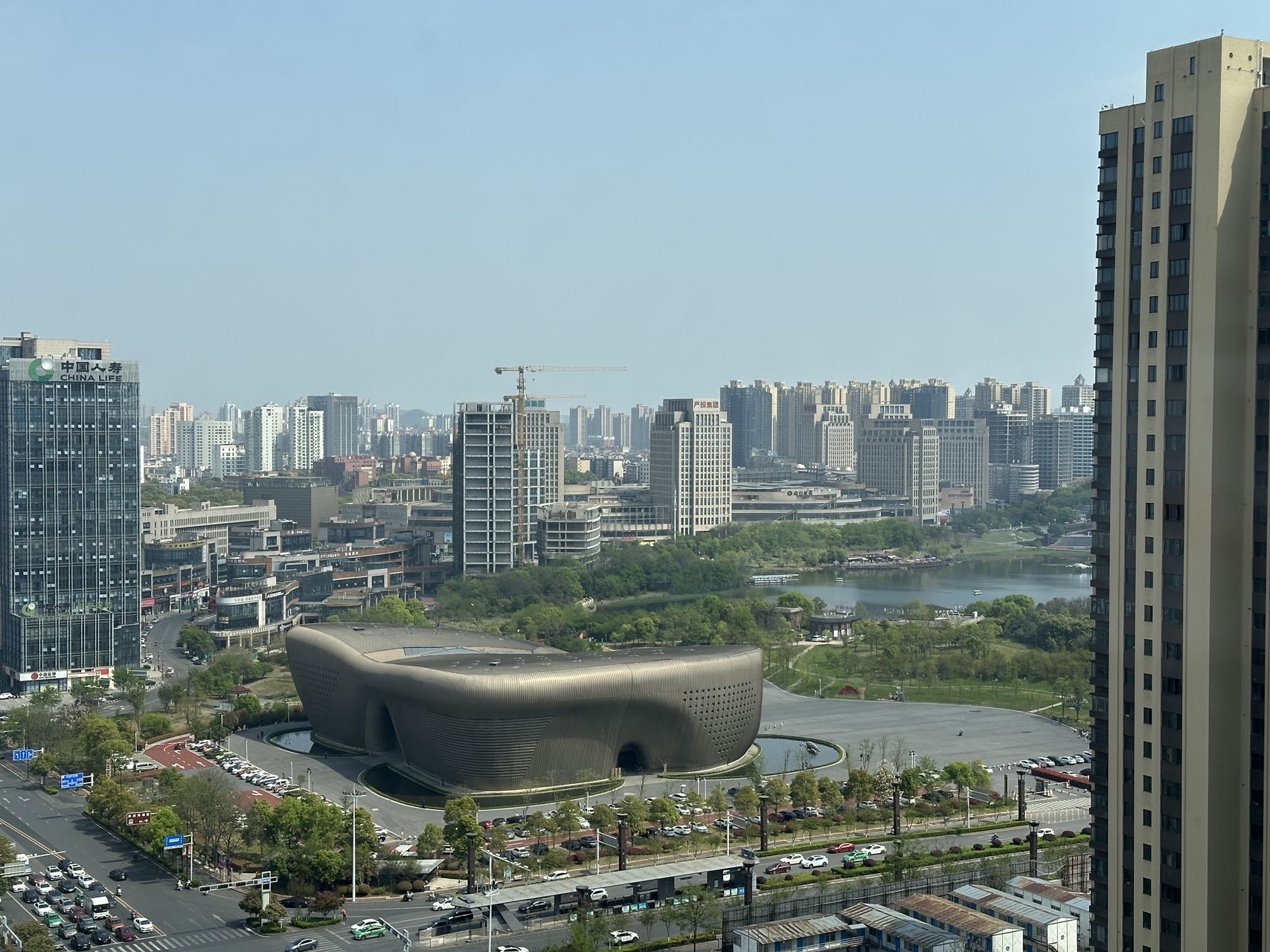 恒大华府  3室2厅2卫   70.00万室内图