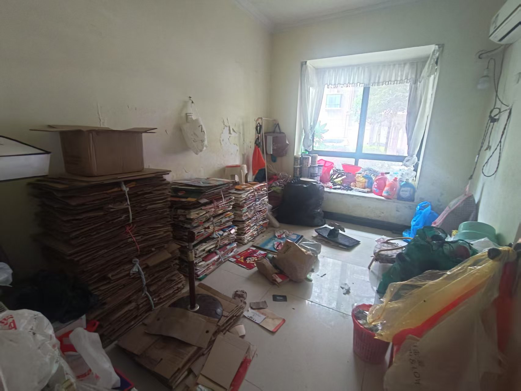 湘银二期世纪花园 2室2厅1卫 39.0万 湘银二期世纪花园 2室2厅1卫 39.0万室内图