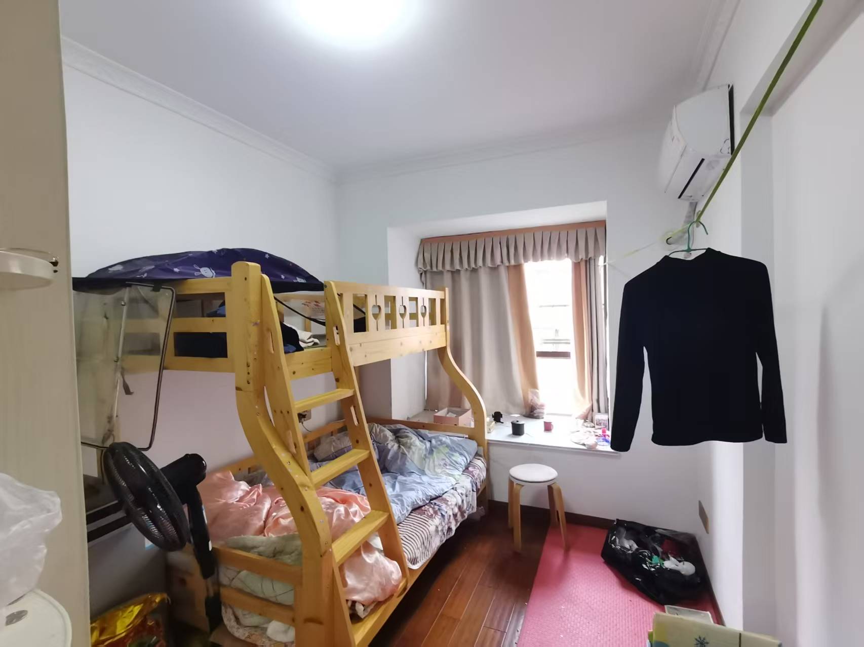 凿石凤凰苑 2室2厅1卫 30.8万 凿石凤凰苑 2室2厅1卫 30.8万室内图