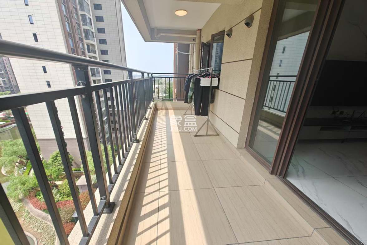 天元区碧桂园 3室2厅2卫 68.0万 天元区碧桂园 3室2厅2卫 68.0万室内图