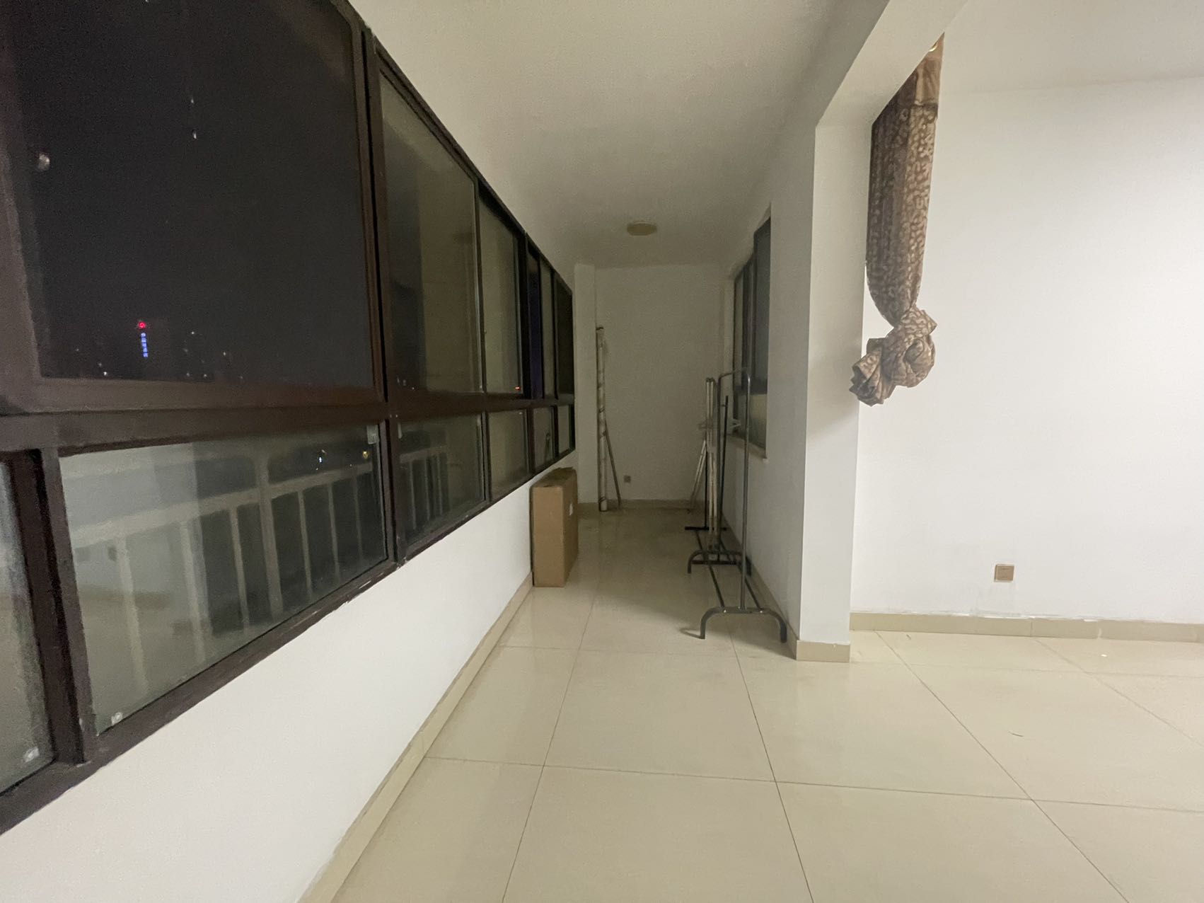 中欧昆仑首府 3室2厅1卫 56.0万 中欧昆仑首府 3室2厅1卫 56.0万室内图