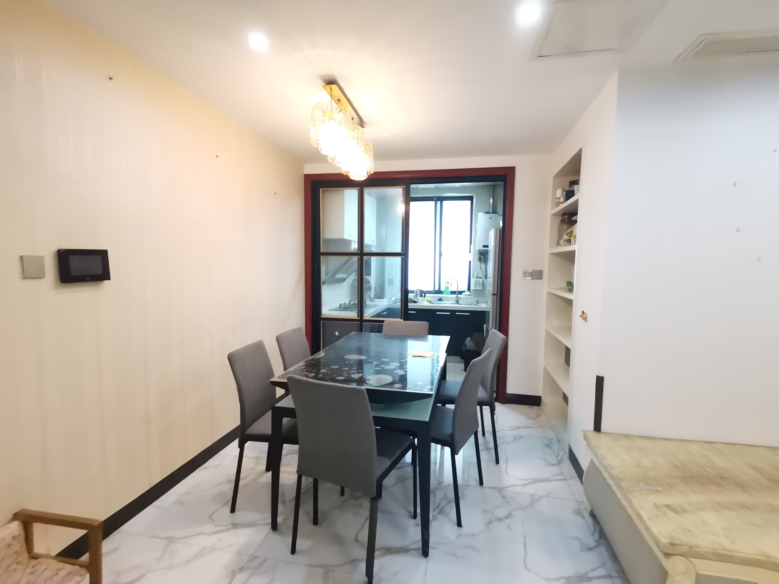 尚格名城香榭丽舍 3室2厅2卫 80.0万 尚格名城香榭丽舍 3室2厅2卫 80.0万室内图