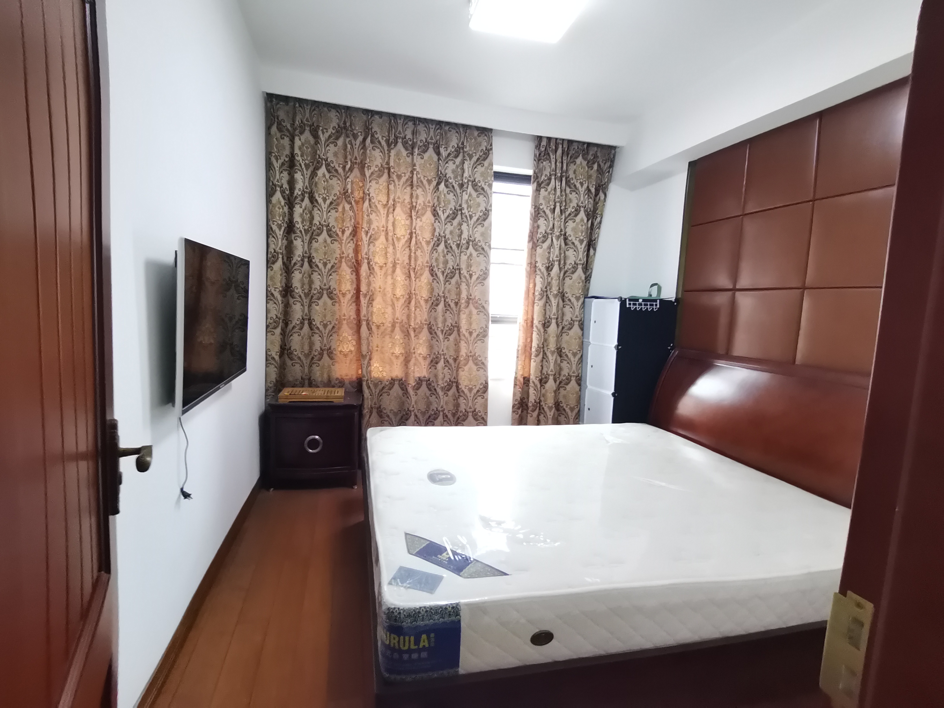 尚格名城香榭丽舍 3室2厅2卫 80.0万 尚格名城香榭丽舍 3室2厅2卫 80.0万室内图