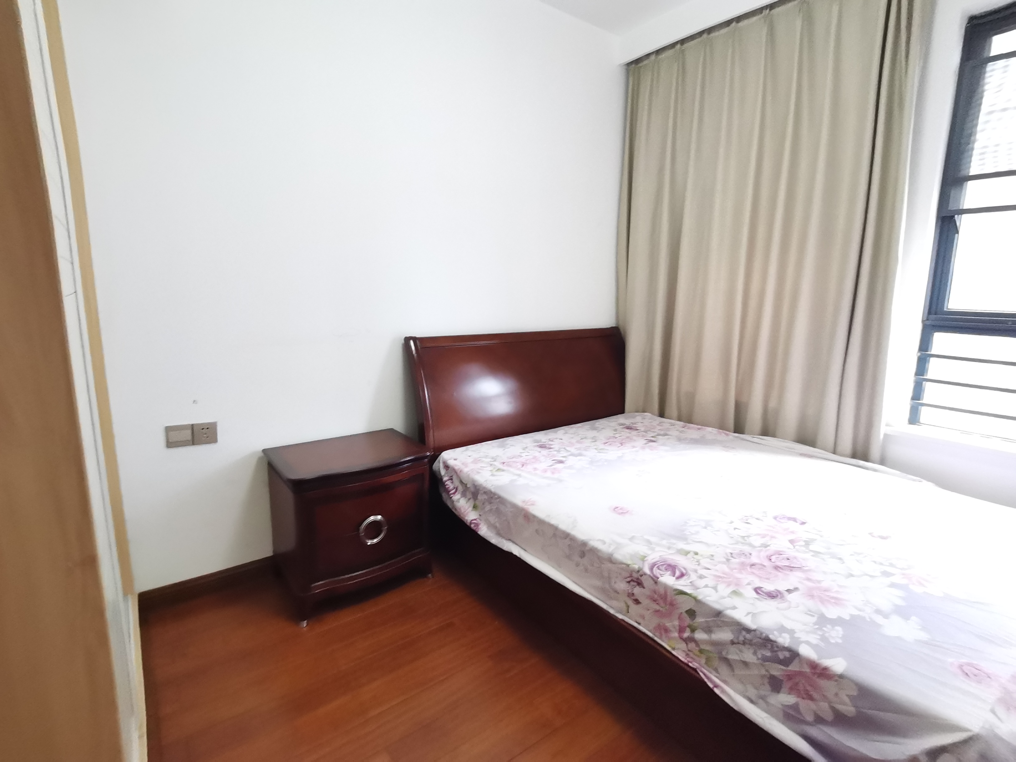 尚格名城香榭丽舍 3室2厅2卫 80.0万 尚格名城香榭丽舍 3室2厅2卫 80.0万室内图