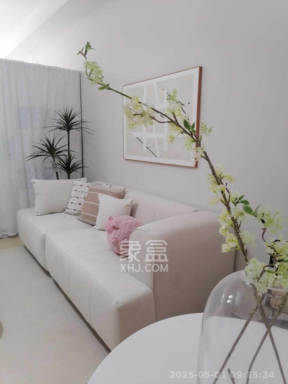 人瑞潇湘国际  1室1厅1卫   2300.00元/月室内图