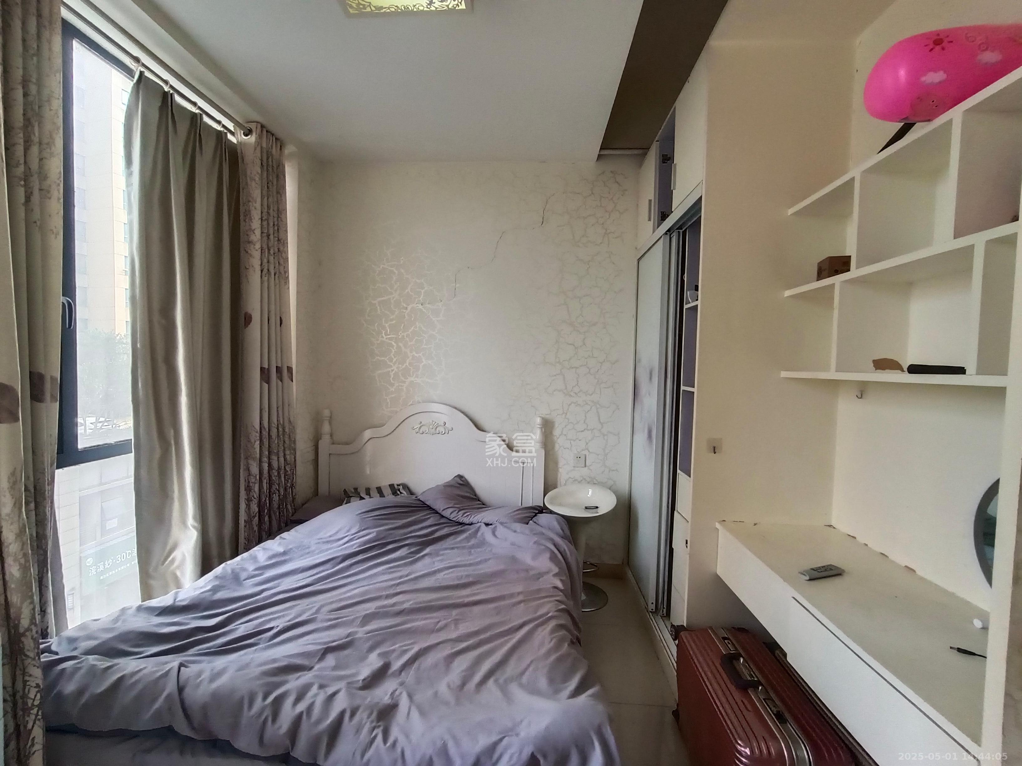 长房时代城 1室1厅1卫 1500.0元/月 长房时代城 1室1厅1卫 1500.0元/月室内图