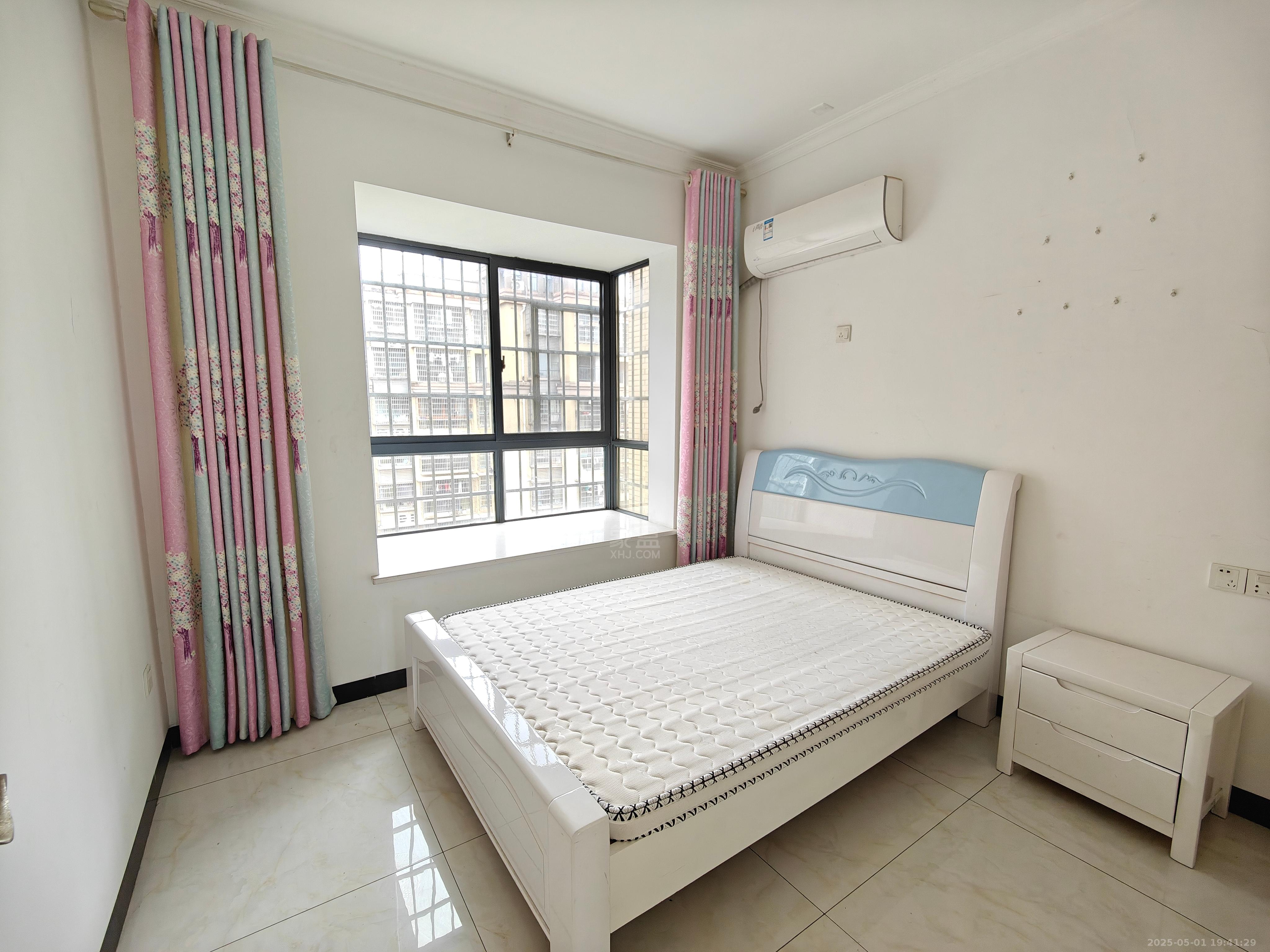 天元世家 2室2厅1卫 1500.0元/月 天元世家 2室2厅1卫 1500.0元/月室内图