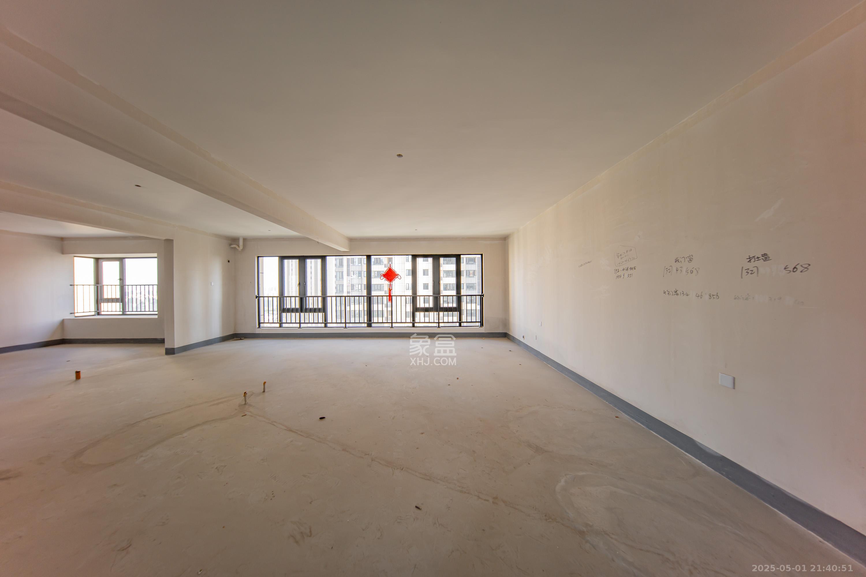 建投象山国际 4室2厅2卫 175.0万 建投象山国际 4室2厅2卫 175.0万客厅