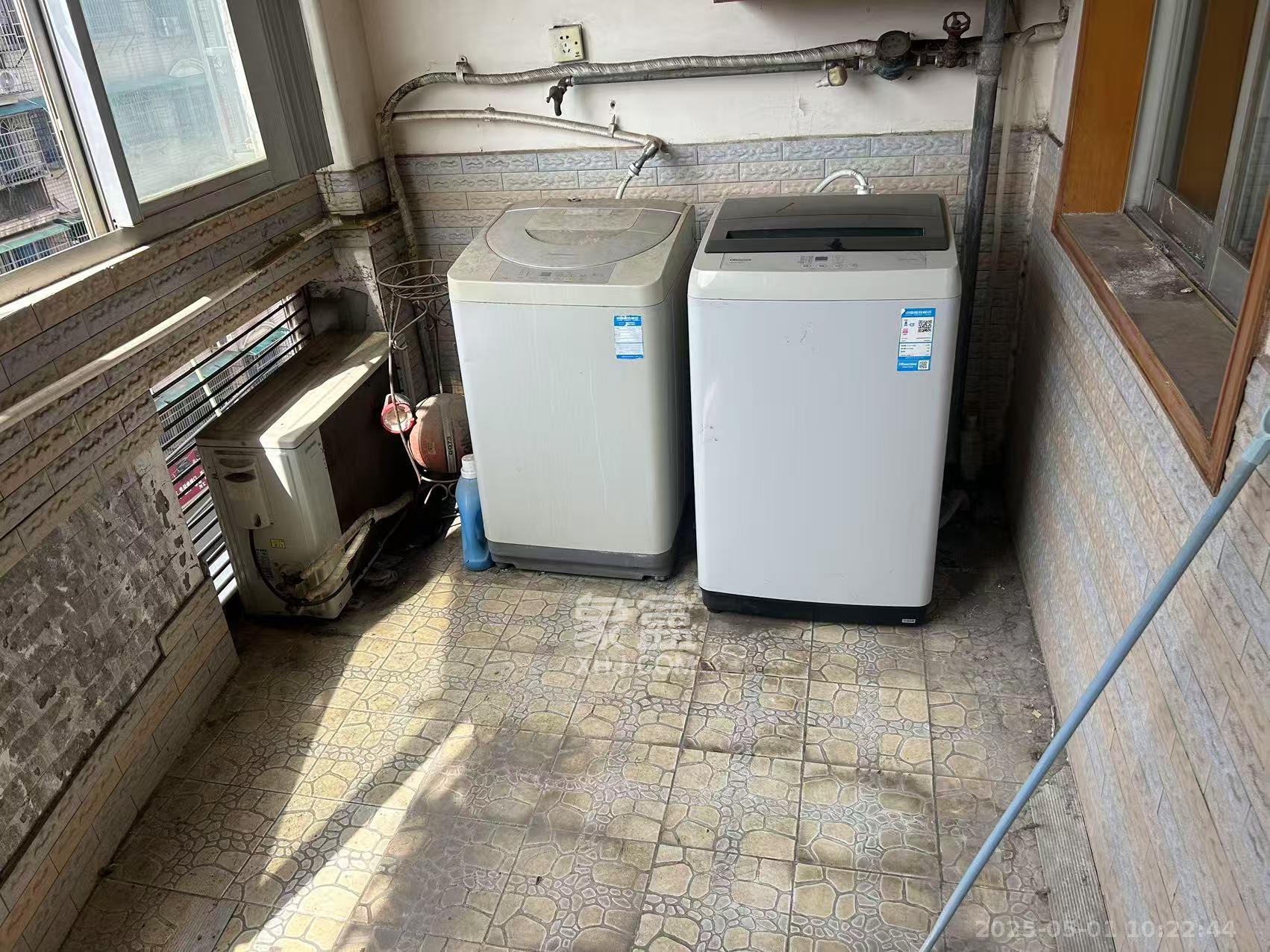 和光公寓 3室2厅1卫 1700.0元/月 和光公寓 3室2厅1卫 1700.0元/月室内图