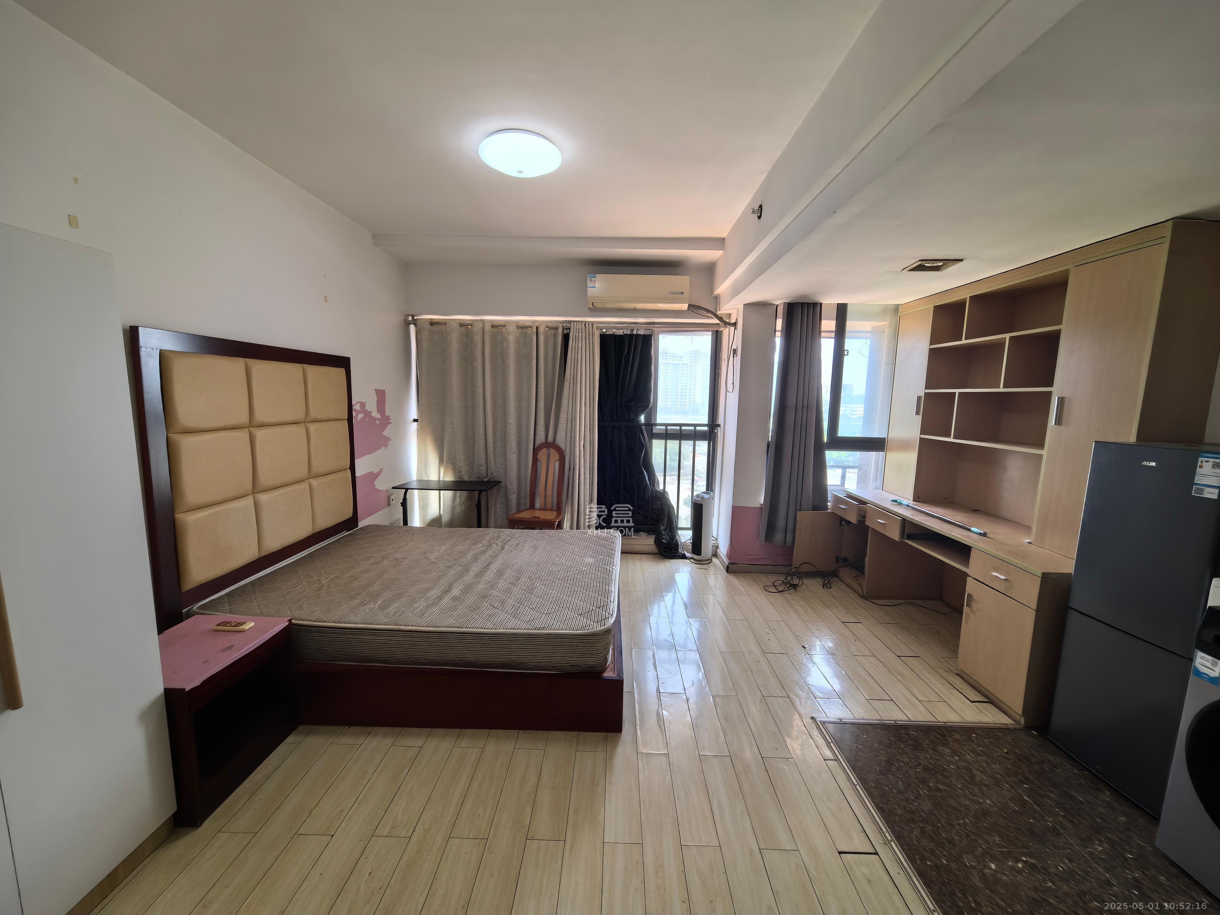 中信文化广场(中信新城二期) 1室0厅1卫 1000.0元/月 中信文化广场(中信新城二期) 1室0厅1卫 1000.0元/月室内图