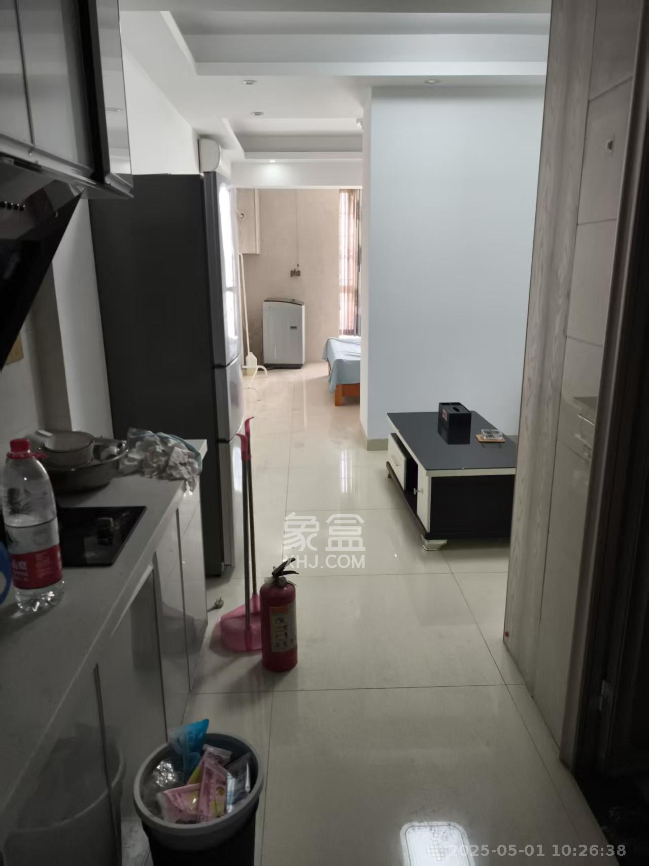 步行街大厦 1室1厅1卫 1300.0元/月 步行街大厦 1室1厅1卫 1300.0元/月室内图