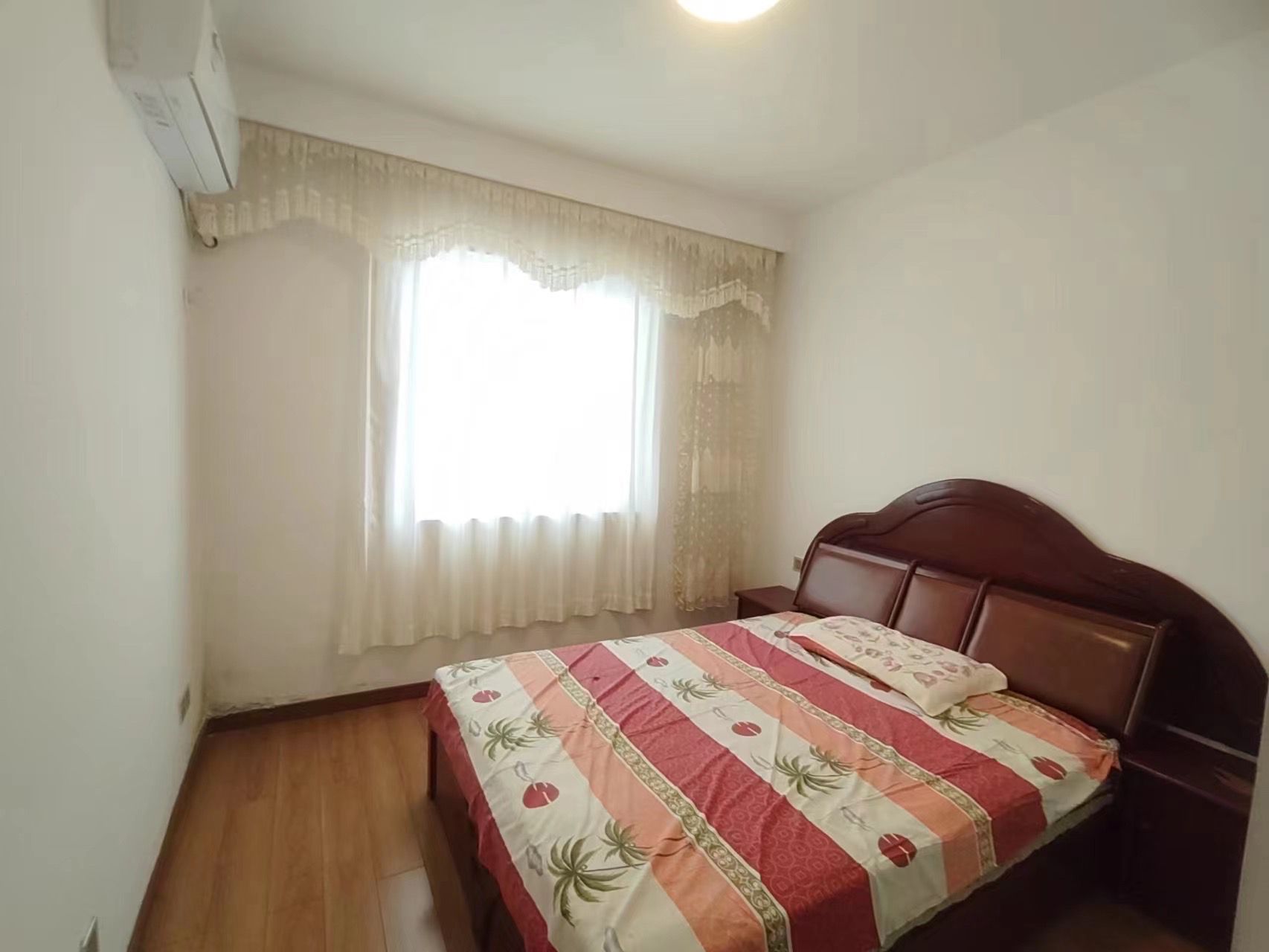 汇景花园 3室0厅0卫 2700.0元/月 汇景花园 3室0厅0卫 2700.0元/月室内图