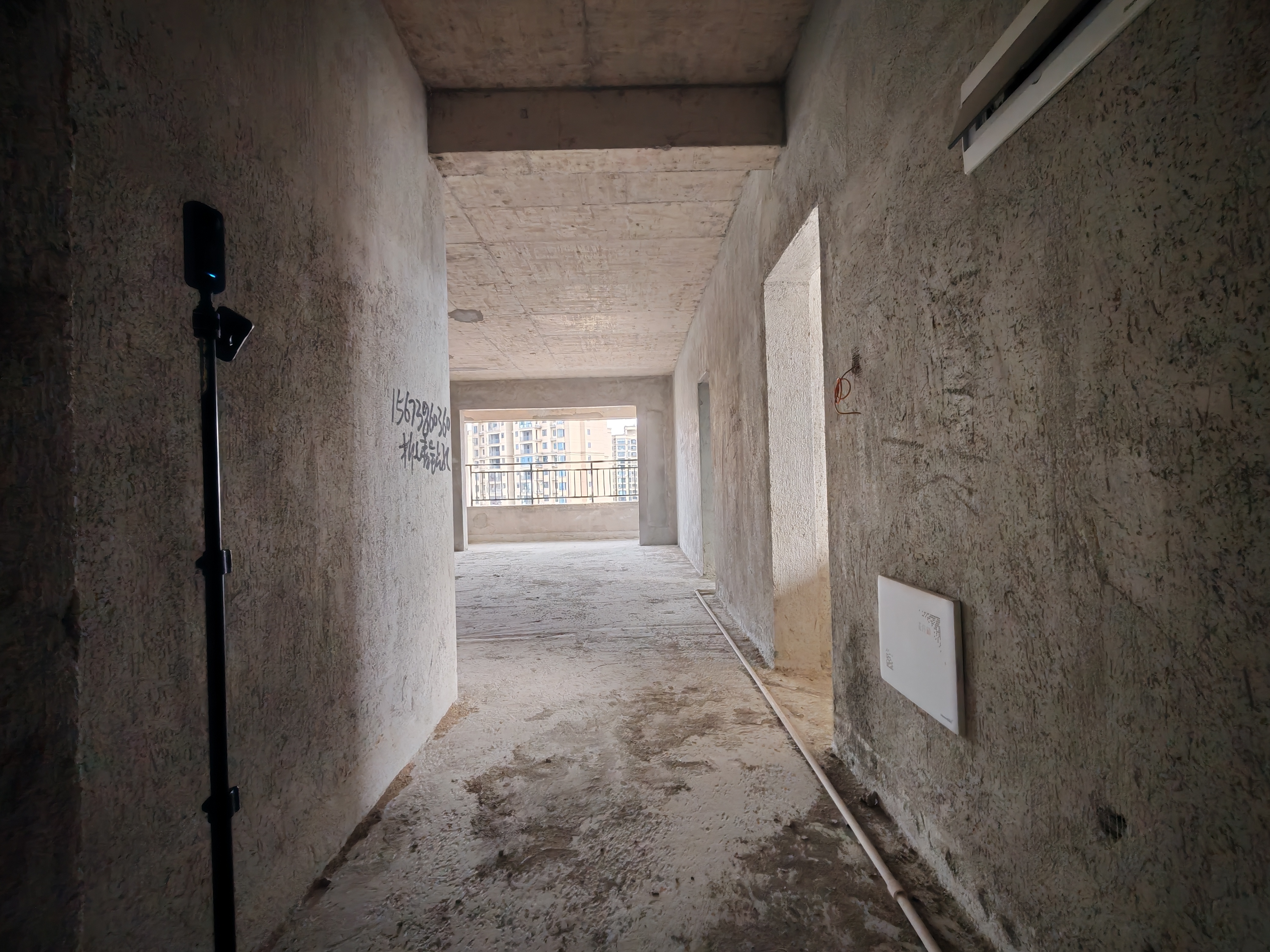 嘉熙紫台 3室2厅1卫 72.8万 嘉熙紫台 3室2厅1卫 72.8万客厅