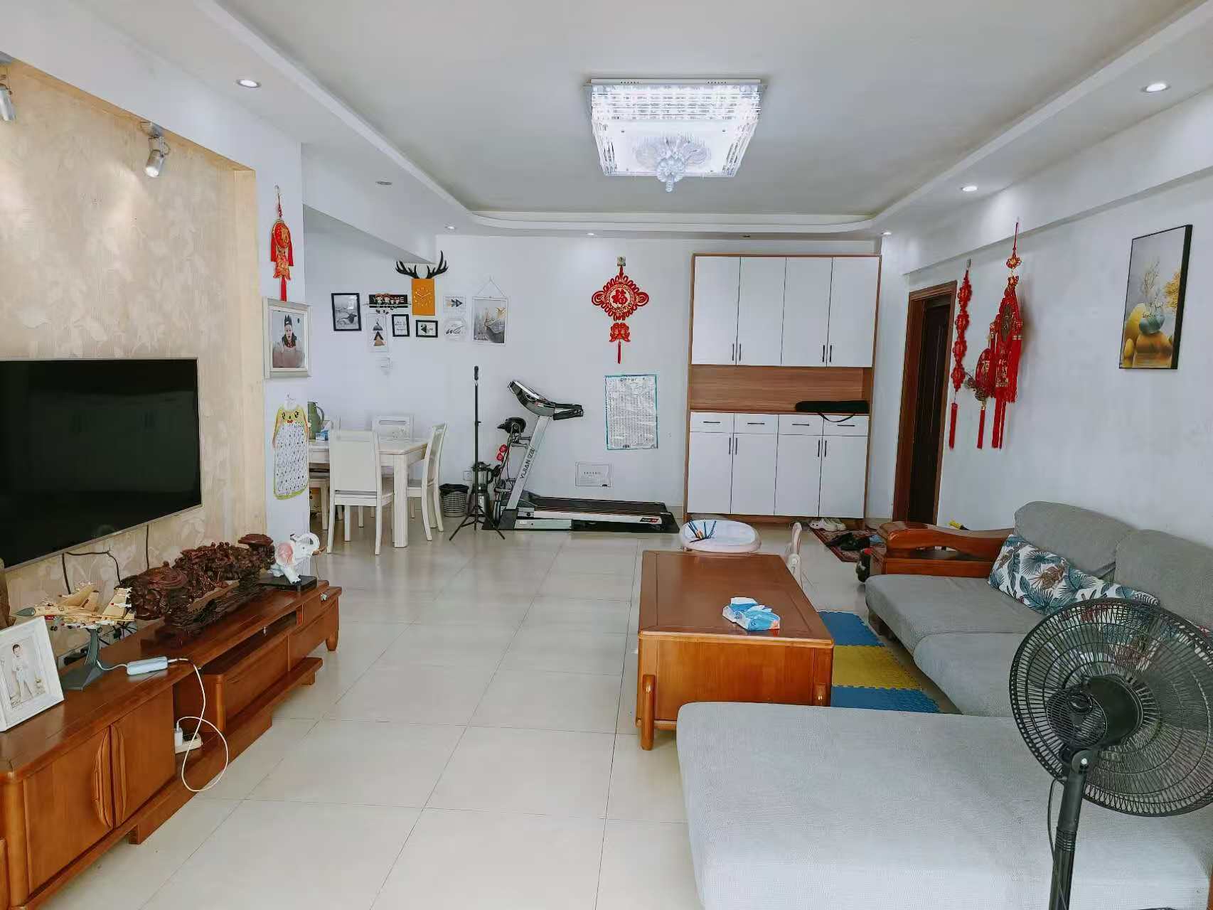 顺发新村 3室2厅2卫 106.0万 顺发新村 3室2厅2卫 106.0万室内图