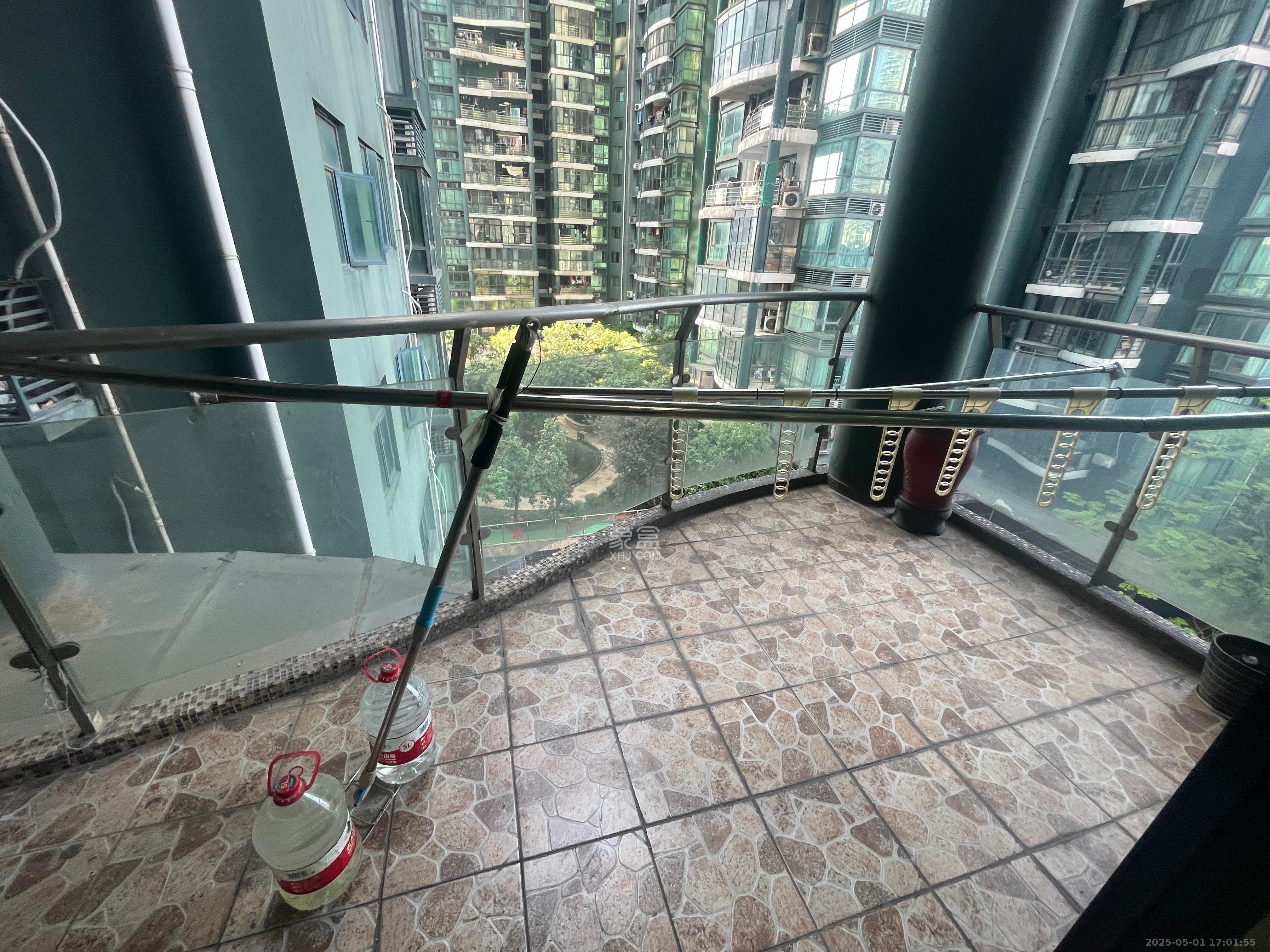 华盛新外滩 4室2厅2卫 4200.0元/月 华盛新外滩 4室2厅2卫 4200.0元/月室内图